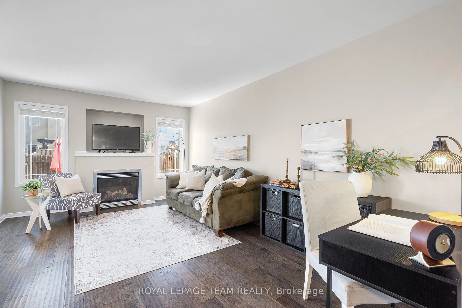 Photo 19 of 529 Pepperville Crescent, Ottawa, Kanata - Emerald Meadows/Trailwest — HOMEH