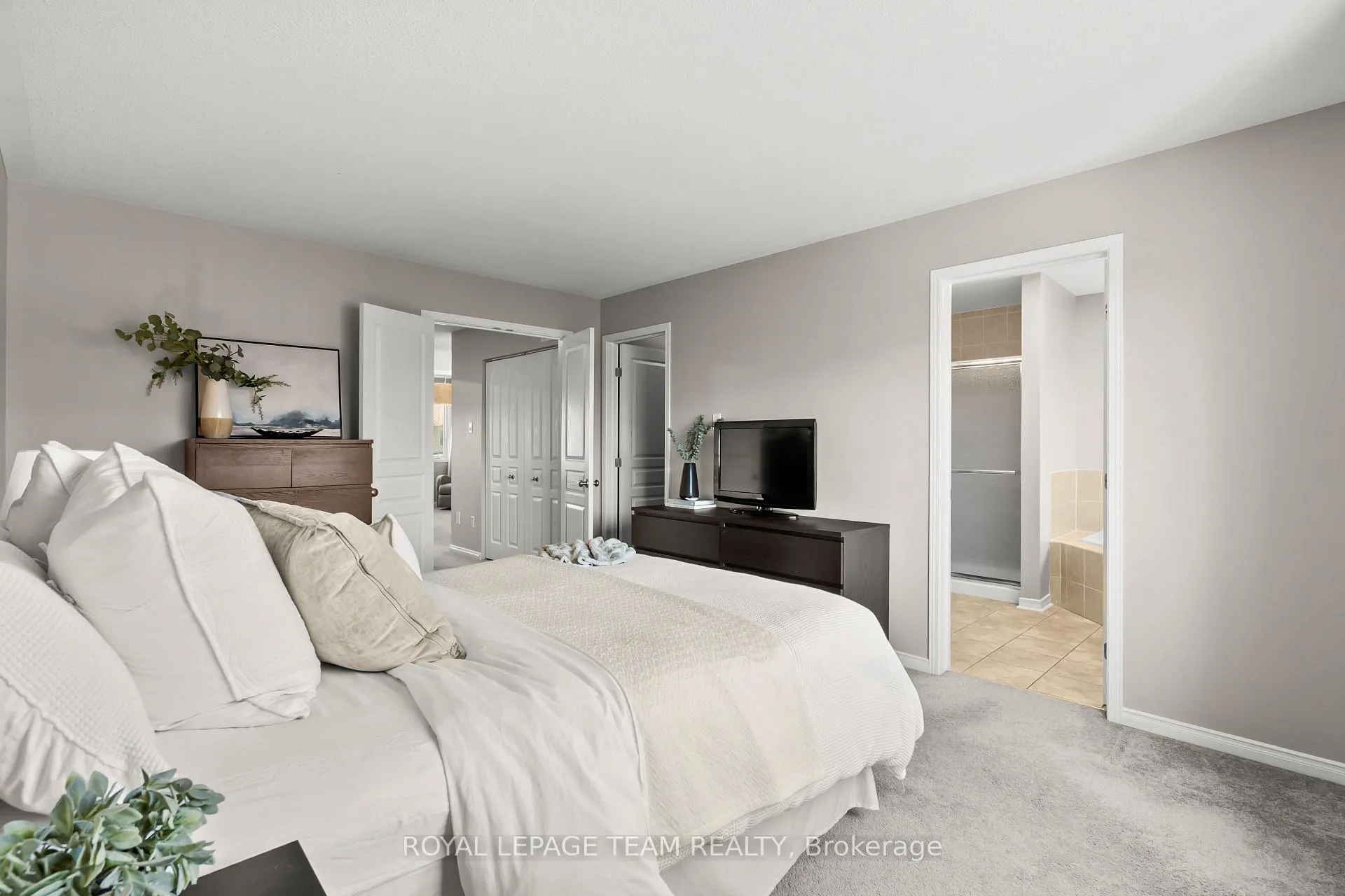 Photo 29 of 529 Pepperville Crescent, Ottawa, Kanata - Emerald Meadows/Trailwest — HOMEH