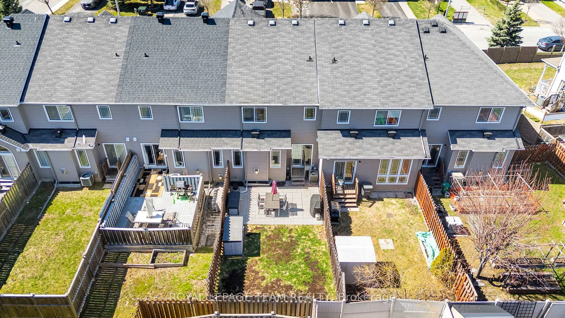 Photo 48 of 529 Pepperville Crescent, Ottawa, Kanata - Emerald Meadows/Trailwest — HOMEH