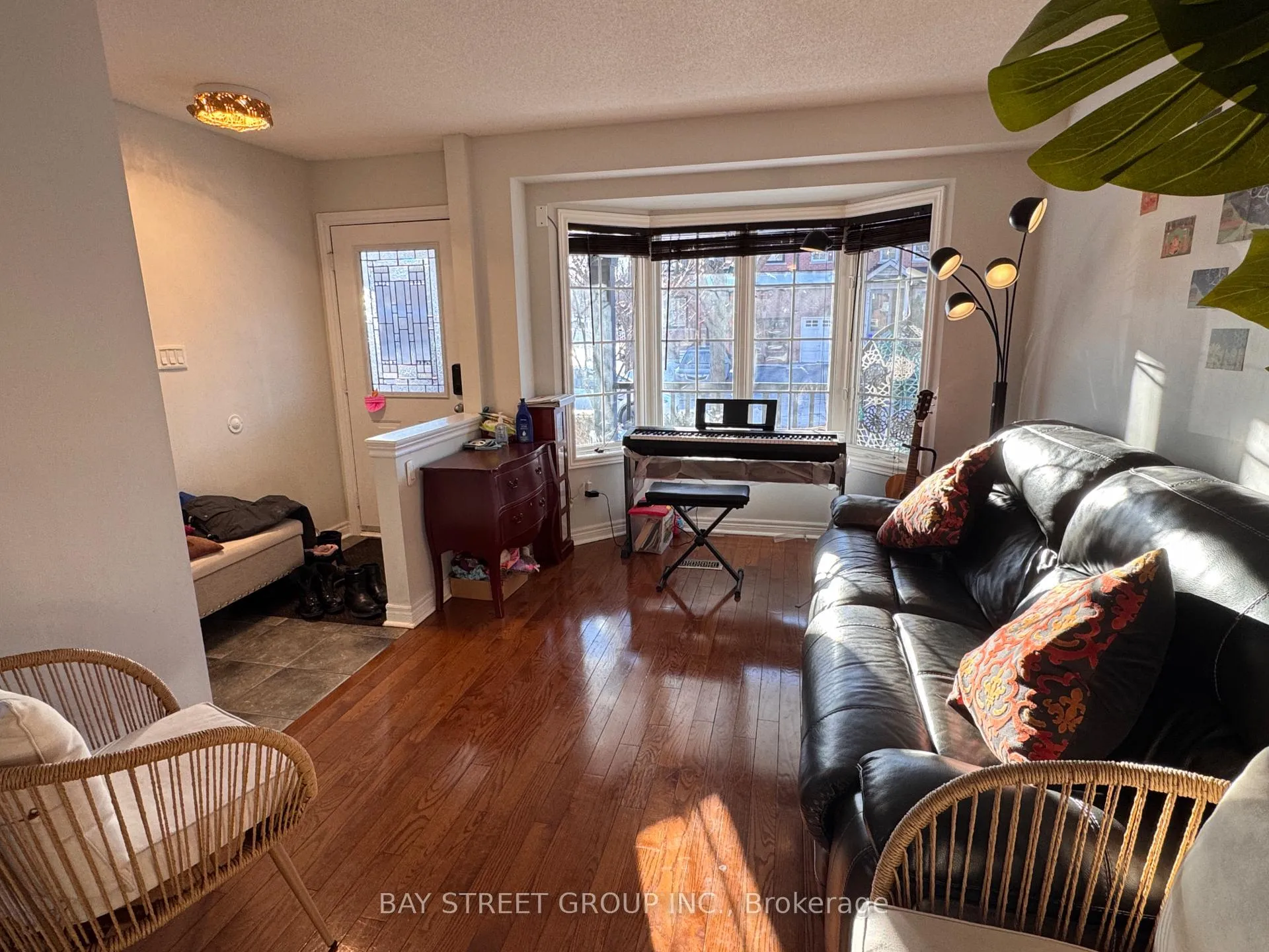 Photo 3 of 2118 Erin Gate Boulevard, Pickering, Amberlea — HOMEH