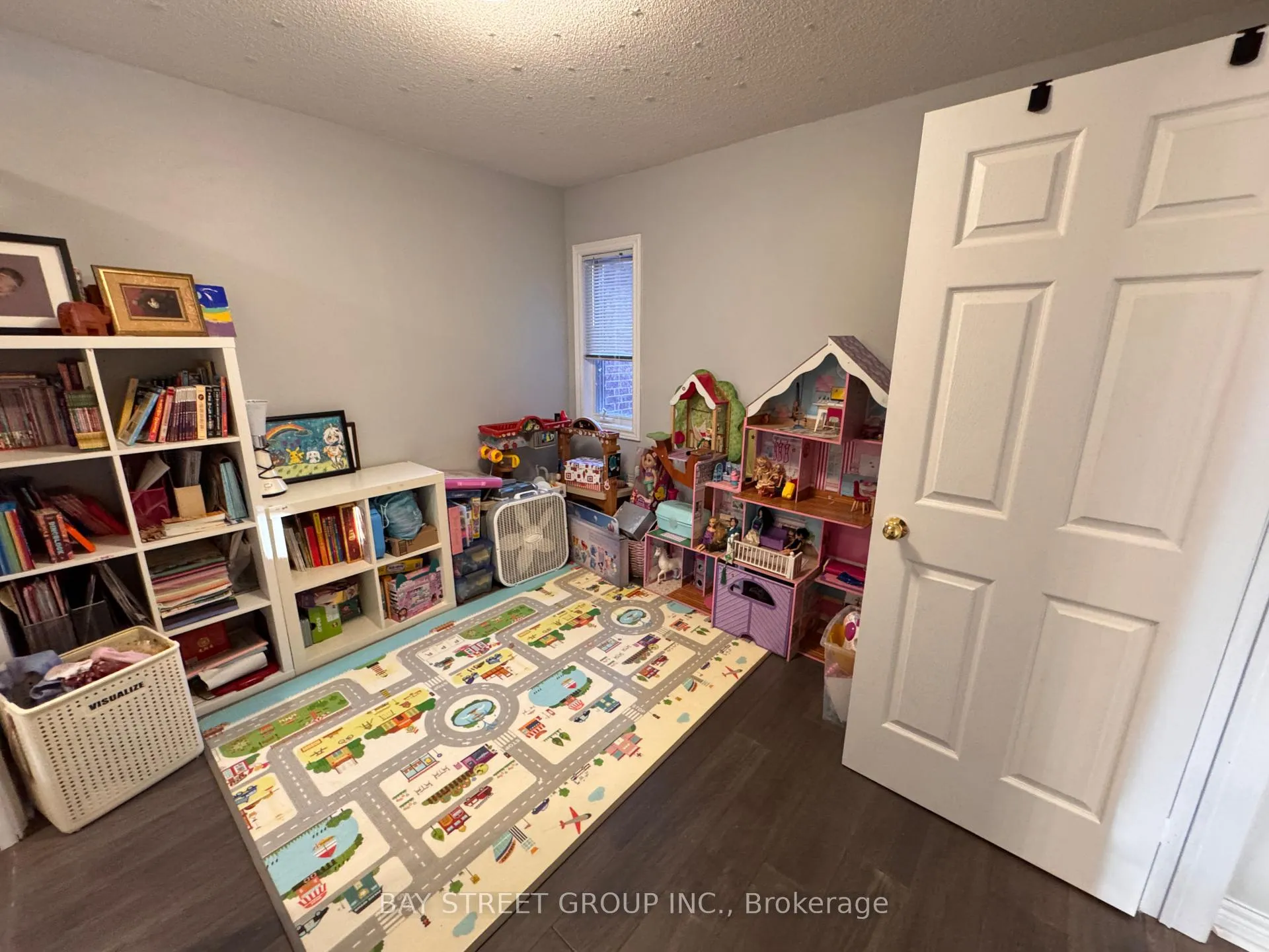 Photo 12 of 2118 Erin Gate Boulevard, Pickering, Amberlea — HOMEH