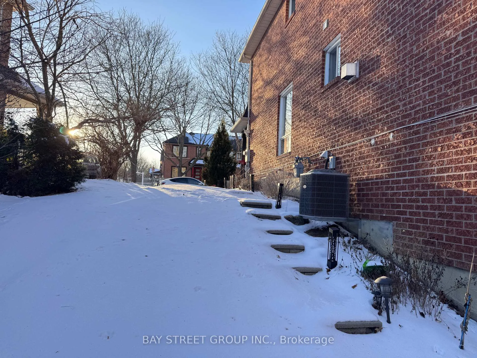 Photo 19 of 2118 Erin Gate Boulevard, Pickering, Amberlea — HOMEH