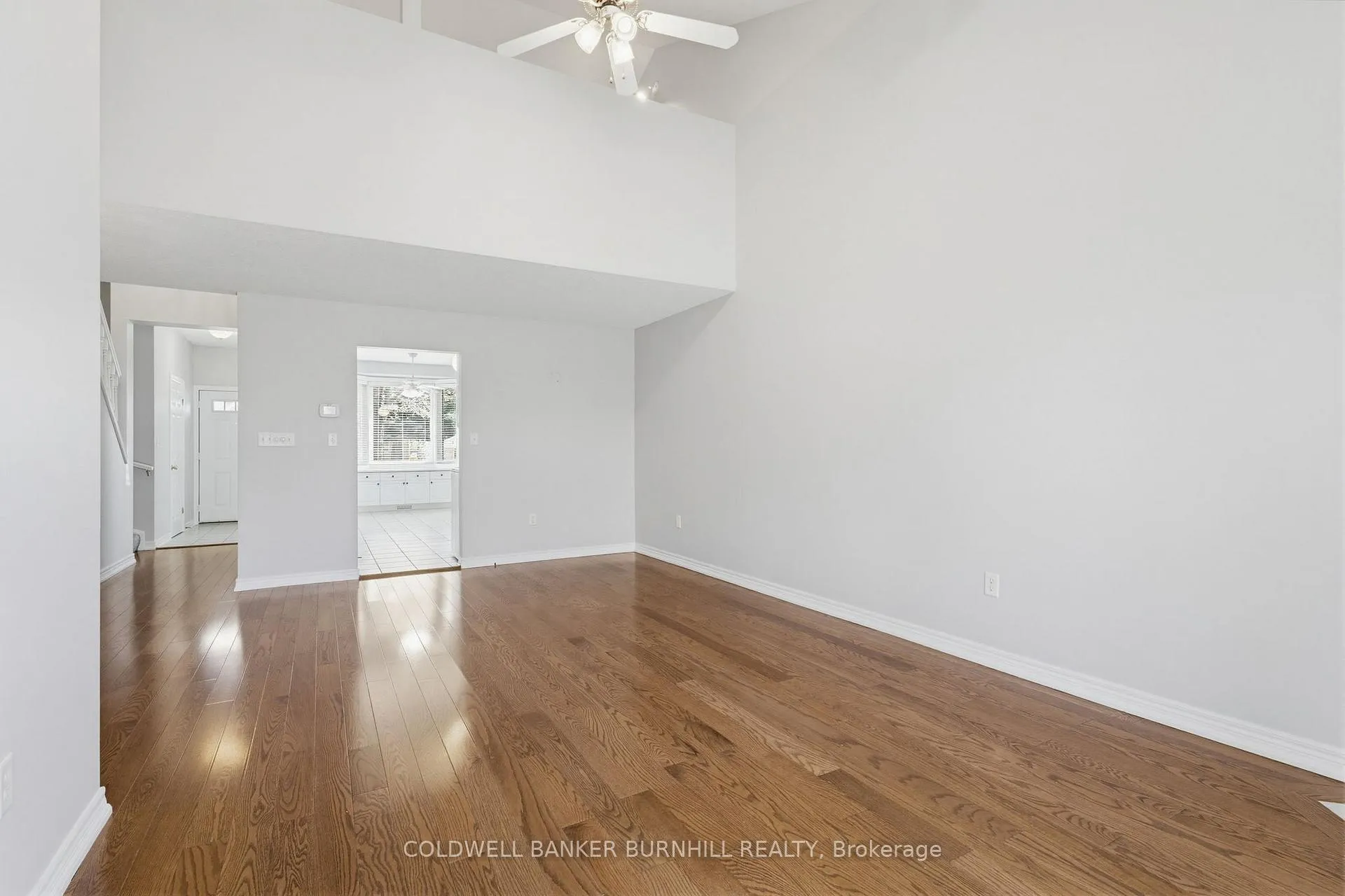 Photo 15 of 34 Greentrail Drive, Hamilton, Twenty Place — HOMEH