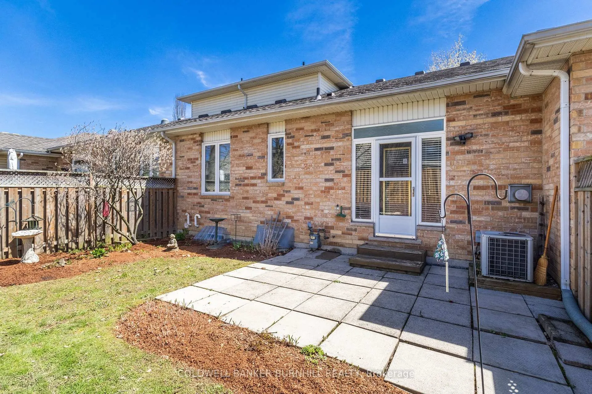 Photo 37 of 34 Greentrail Drive, Hamilton, Twenty Place — HOMEH