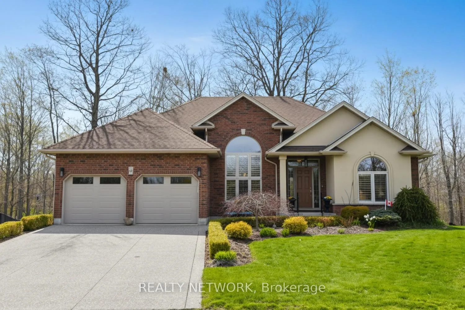 Photo 1 of 34 Birch Avenue, Norfolk, Port Dover — HOMEH
