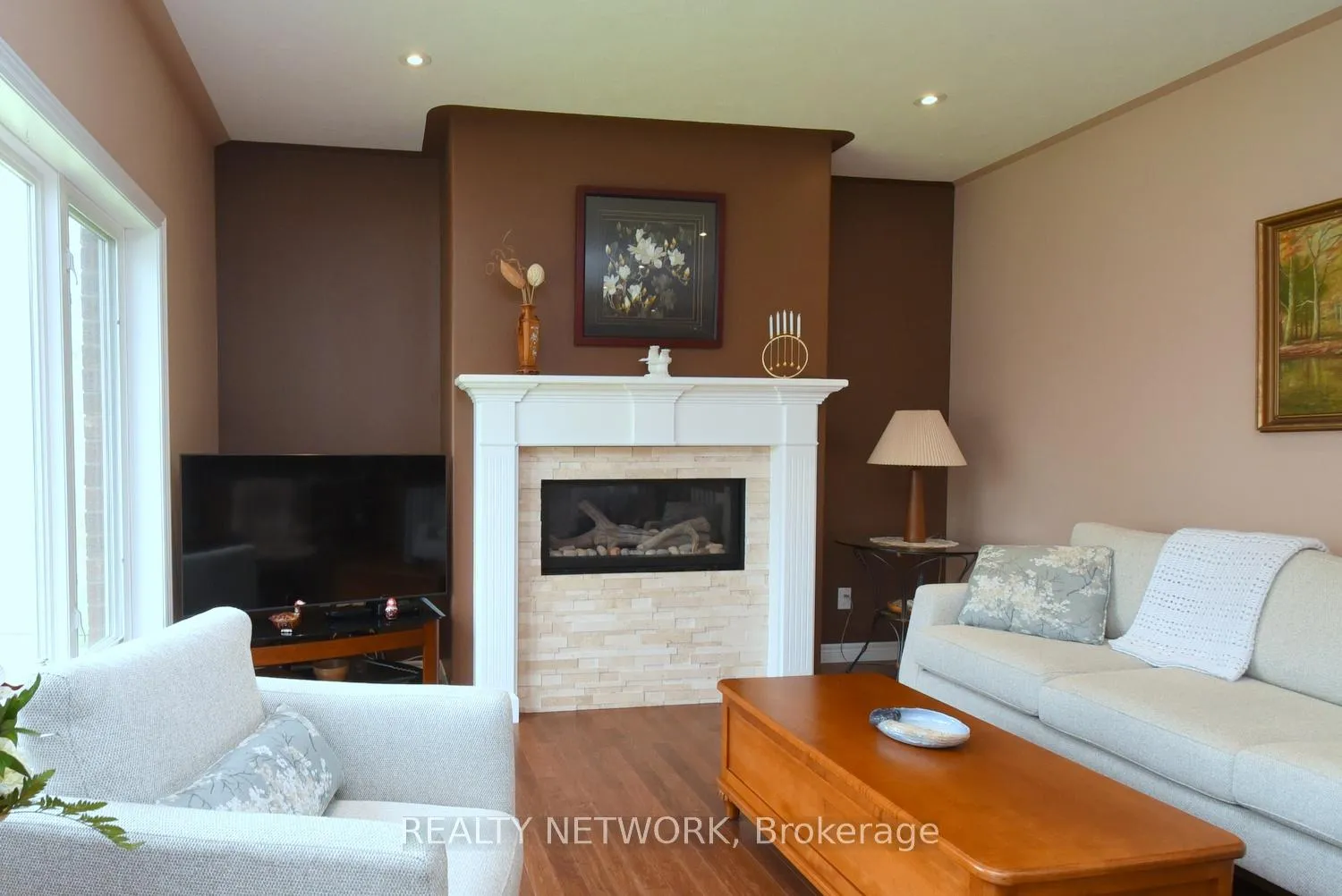 Photo 7 of 34 Birch Avenue, Norfolk, Port Dover — HOMEH