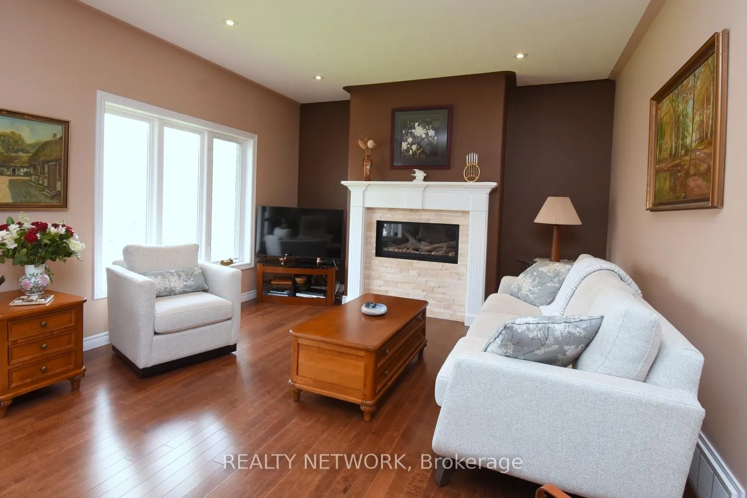 Photo 8 of 34 Birch Avenue, Norfolk, Port Dover — HOMEH