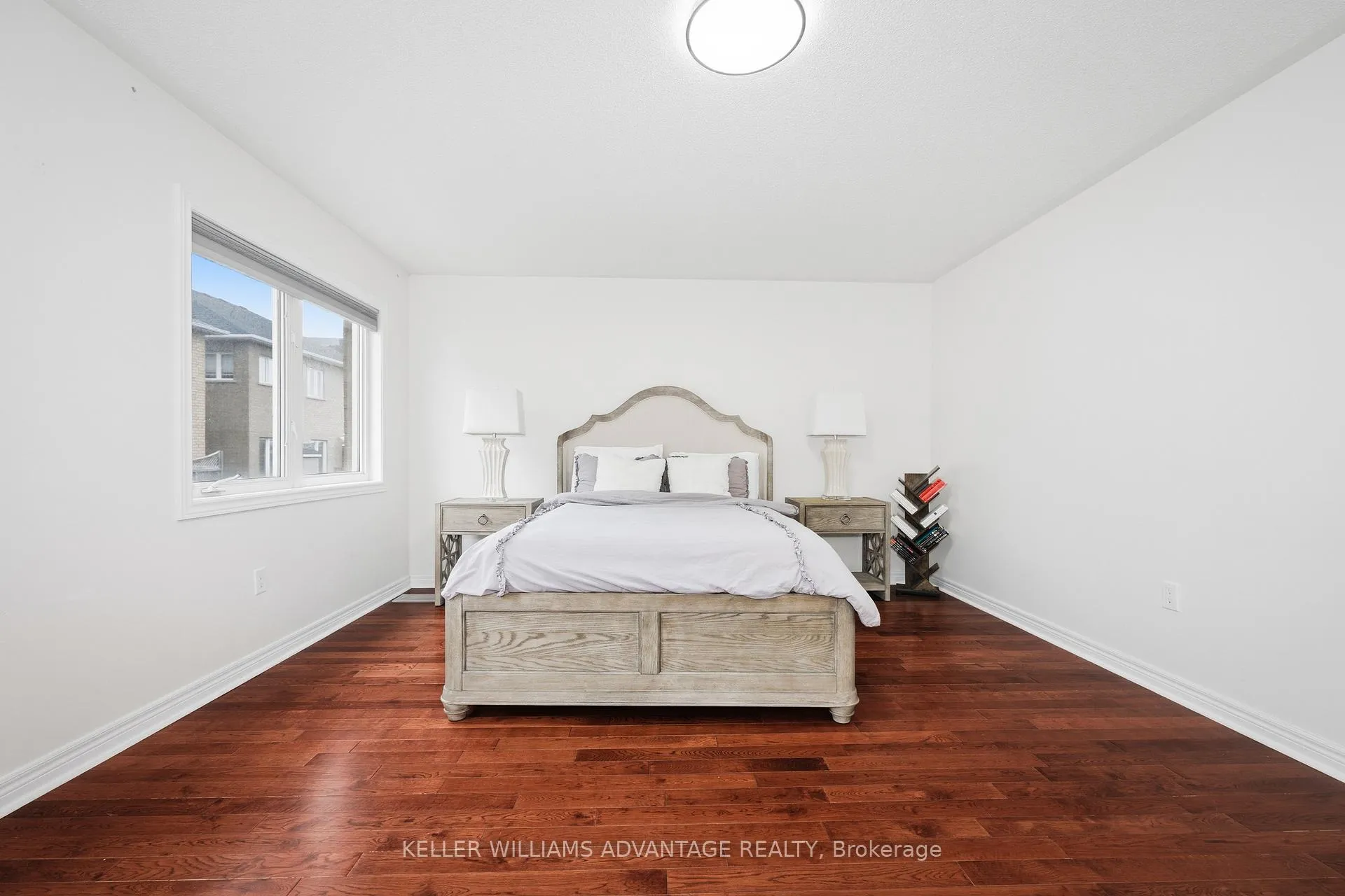 Photo 18 of 117 Mintwood Road, Vaughan, Patterson — HOMEH