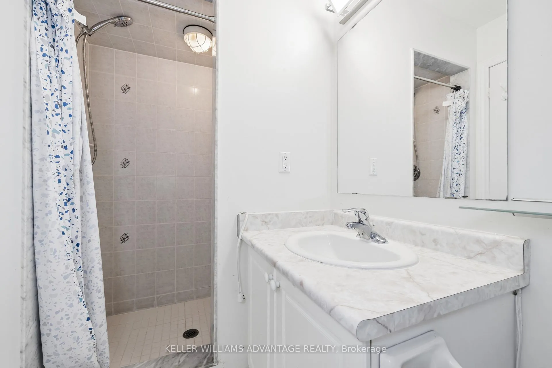 Photo 22 of 117 Mintwood Road, Vaughan, Patterson — HOMEH