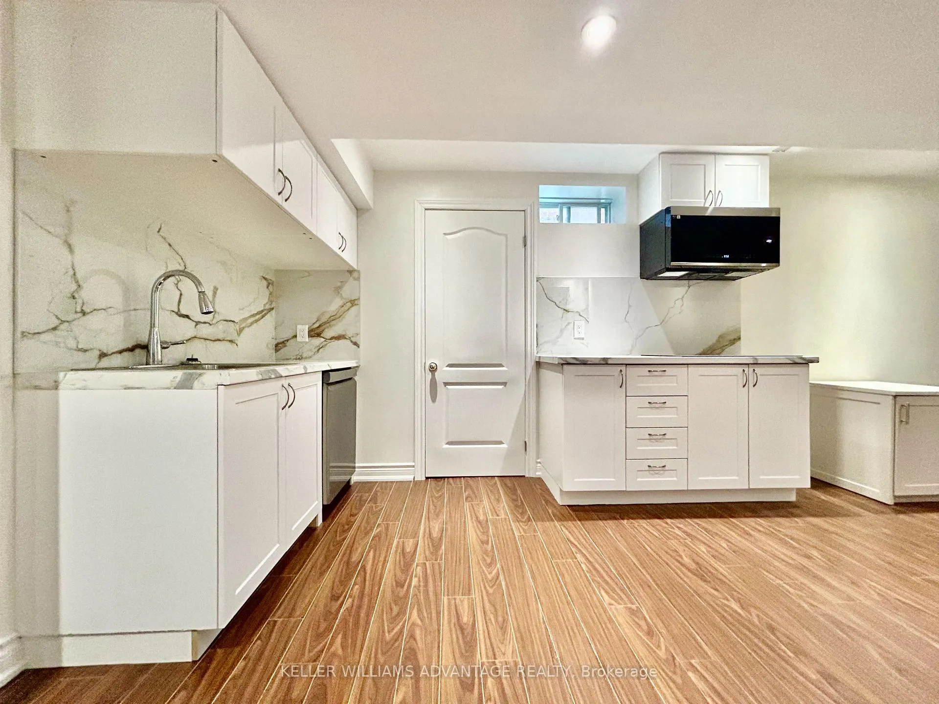 Photo 33 of 117 Mintwood Road, Vaughan, Patterson — HOMEH
