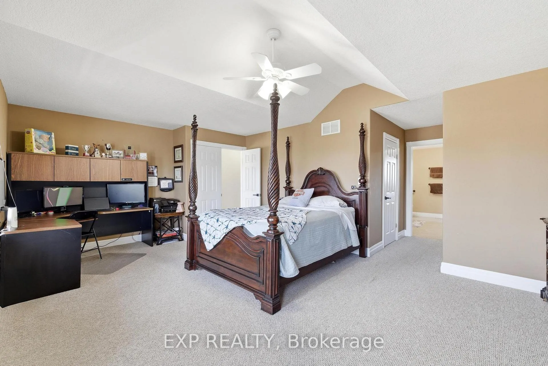 Photo 17 of 90 Oesch Lane, Wilmot — HOMEH