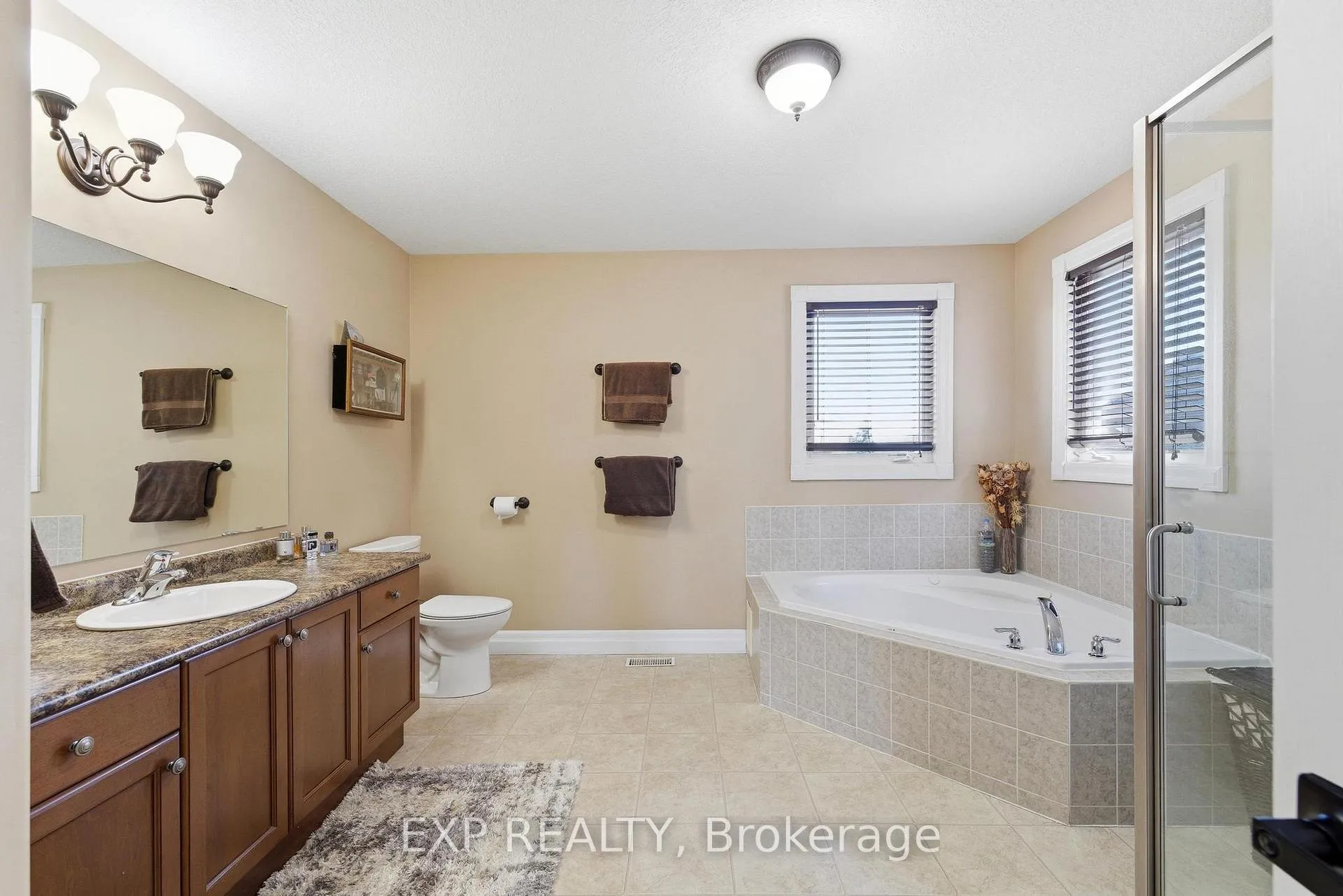 Photo 18 of 90 Oesch Lane, Wilmot — HOMEH