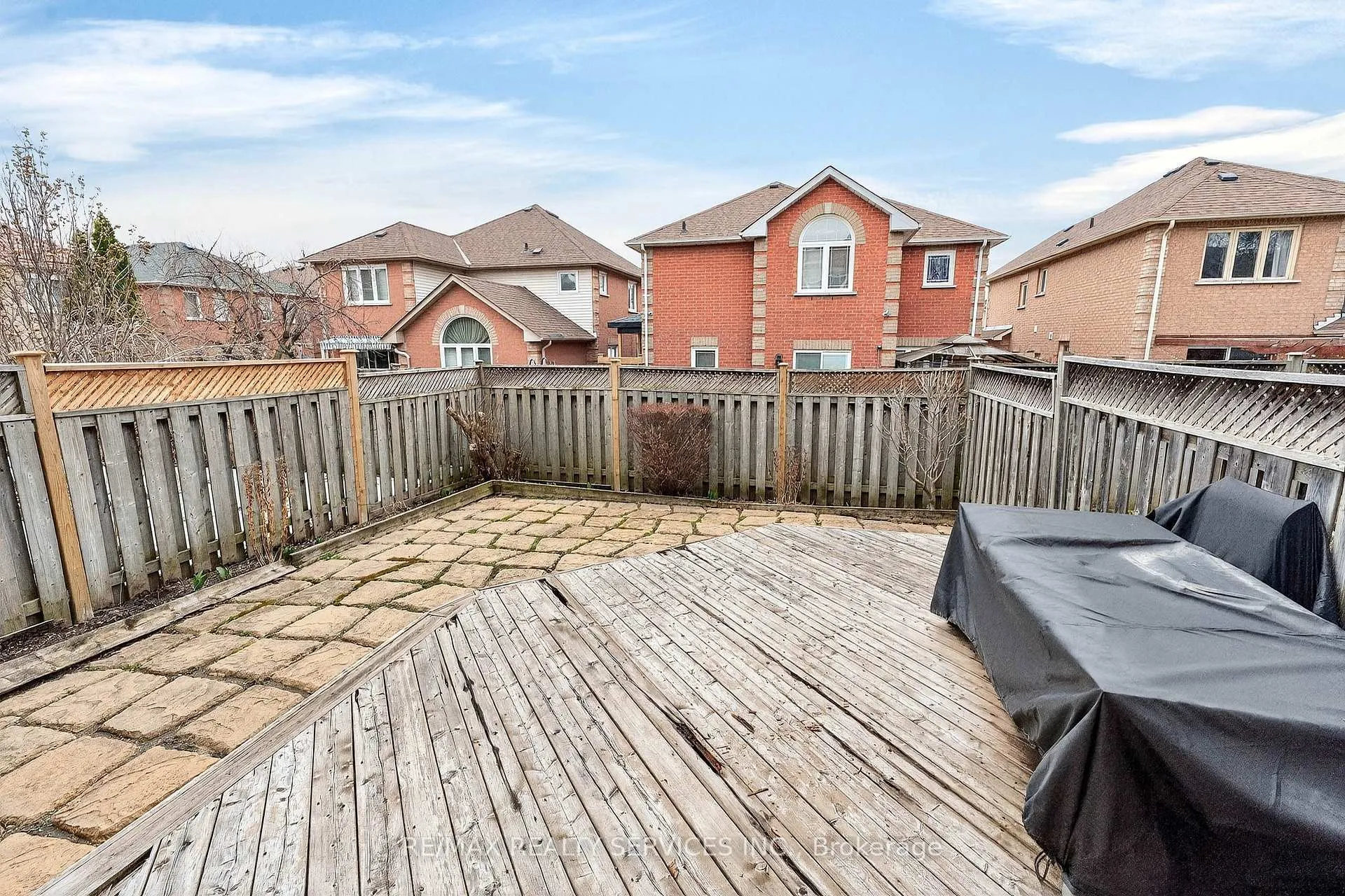 Photo 36 of 99 White Tail Crescent, Brampton, Fletcher's West — HOMEH