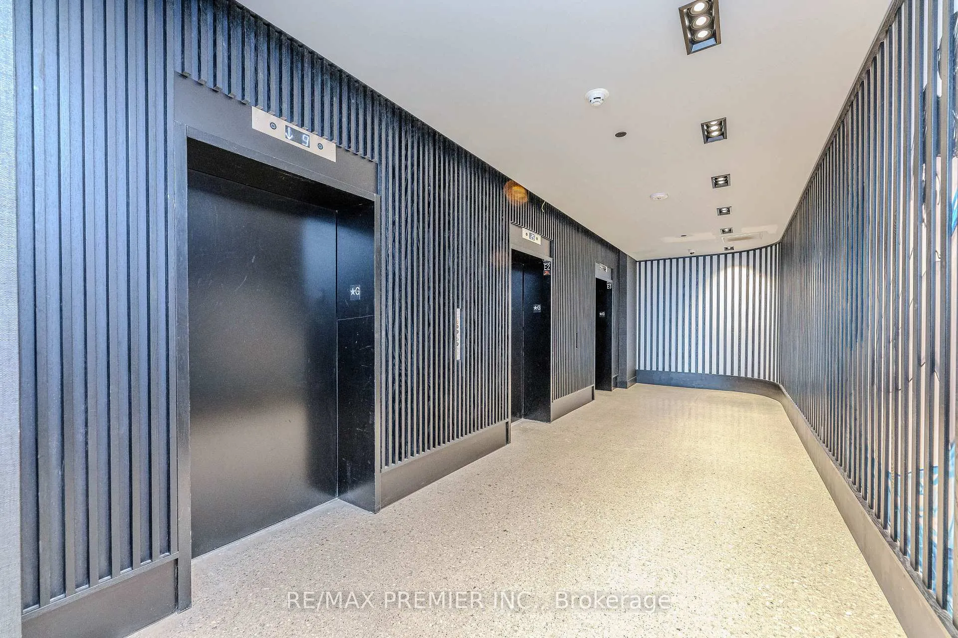Photo 5 of Unit 2111, 56 Andre De Grasse Street, Markham, Unionville — HOMEH