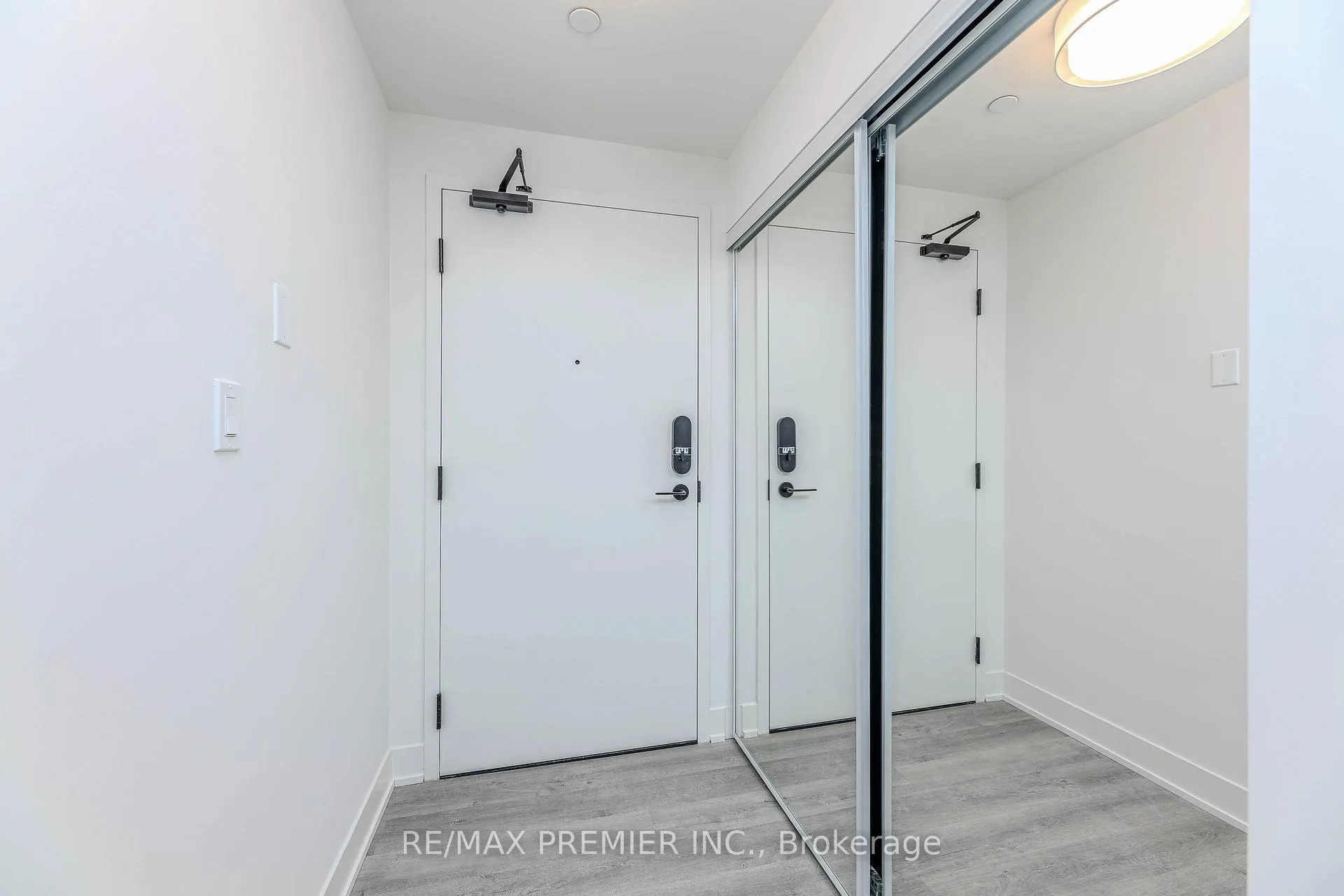 Photo 7 of Unit 2111, 56 Andre De Grasse Street, Markham, Unionville — HOMEH