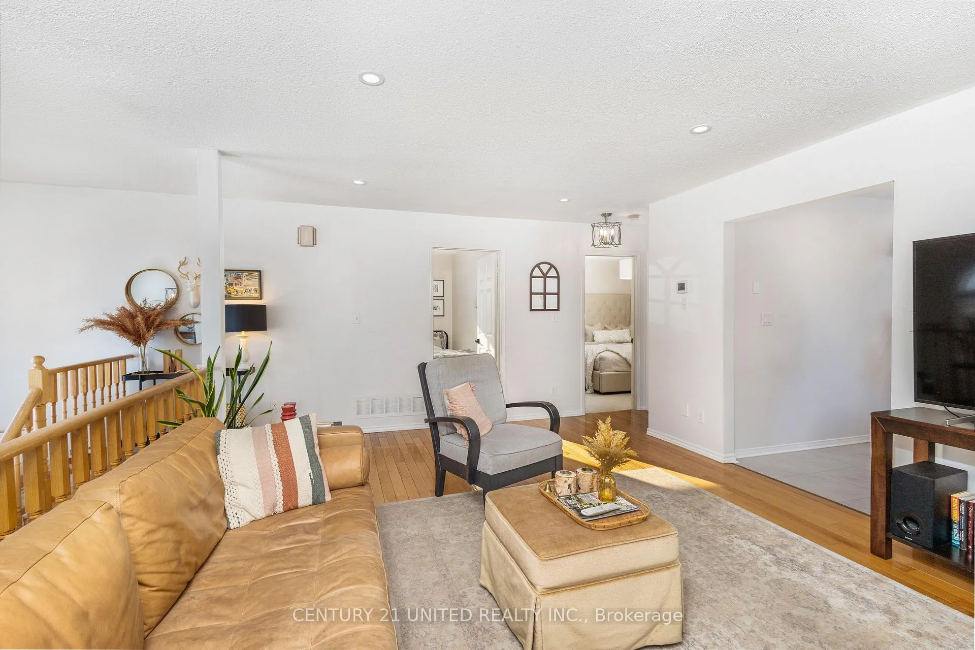 Photo 10 of 1455 Glenforest Crescent, Peterborough, Monaghan Ward 2 — HOMEH