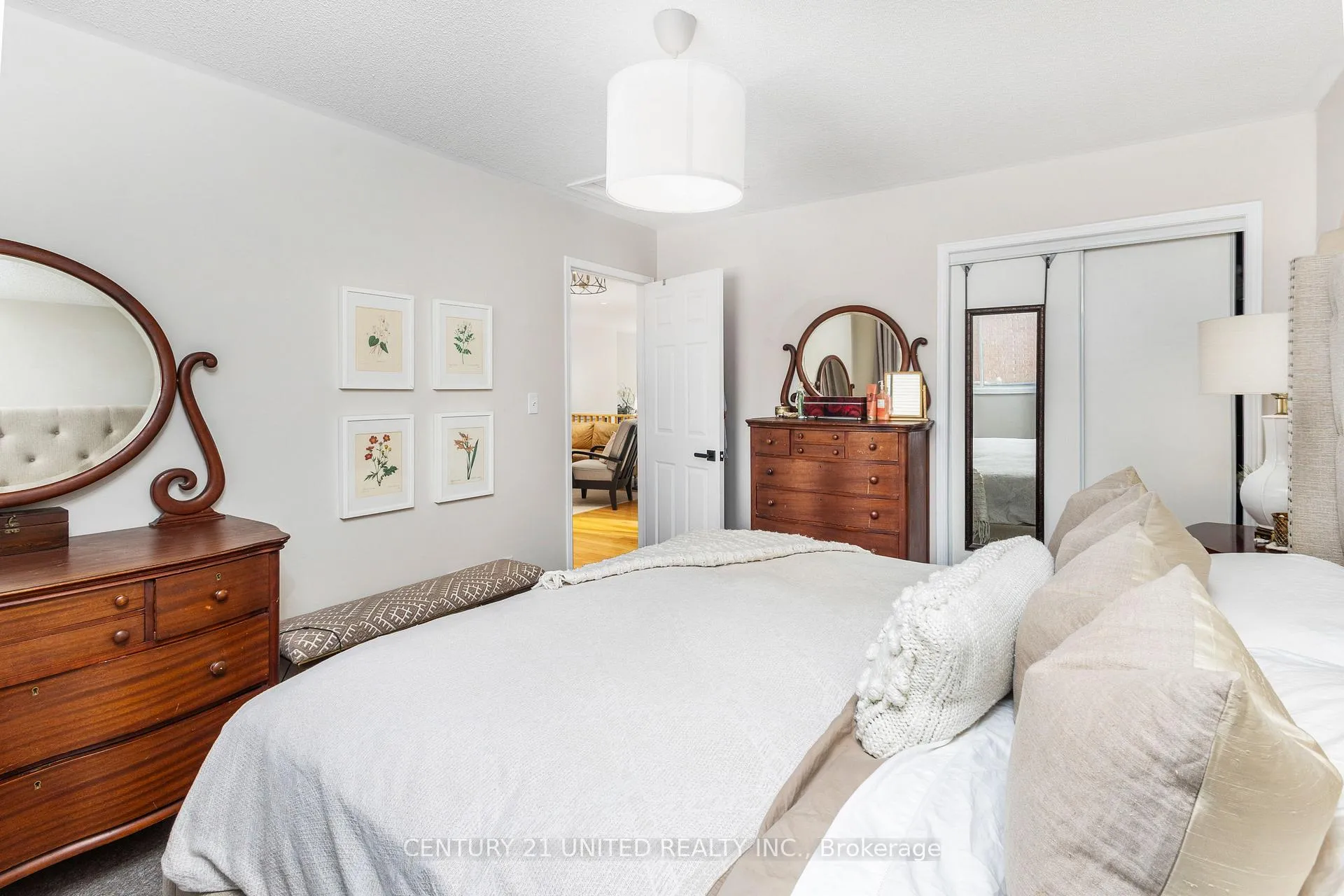 Photo 13 of 1455 Glenforest Crescent, Peterborough, Monaghan Ward 2 — HOMEH