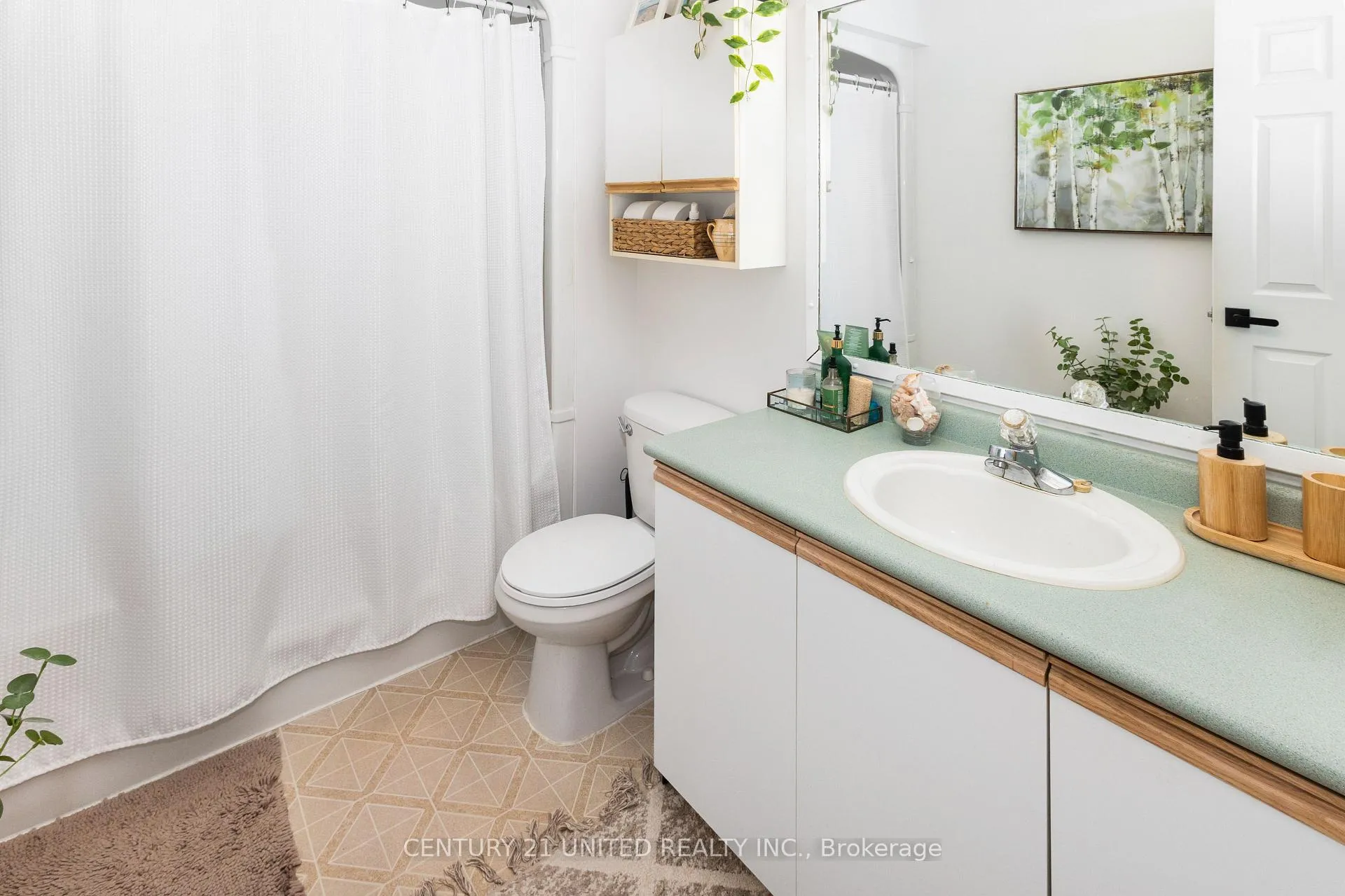 Photo 16 of 1455 Glenforest Crescent, Peterborough, Monaghan Ward 2 — HOMEH