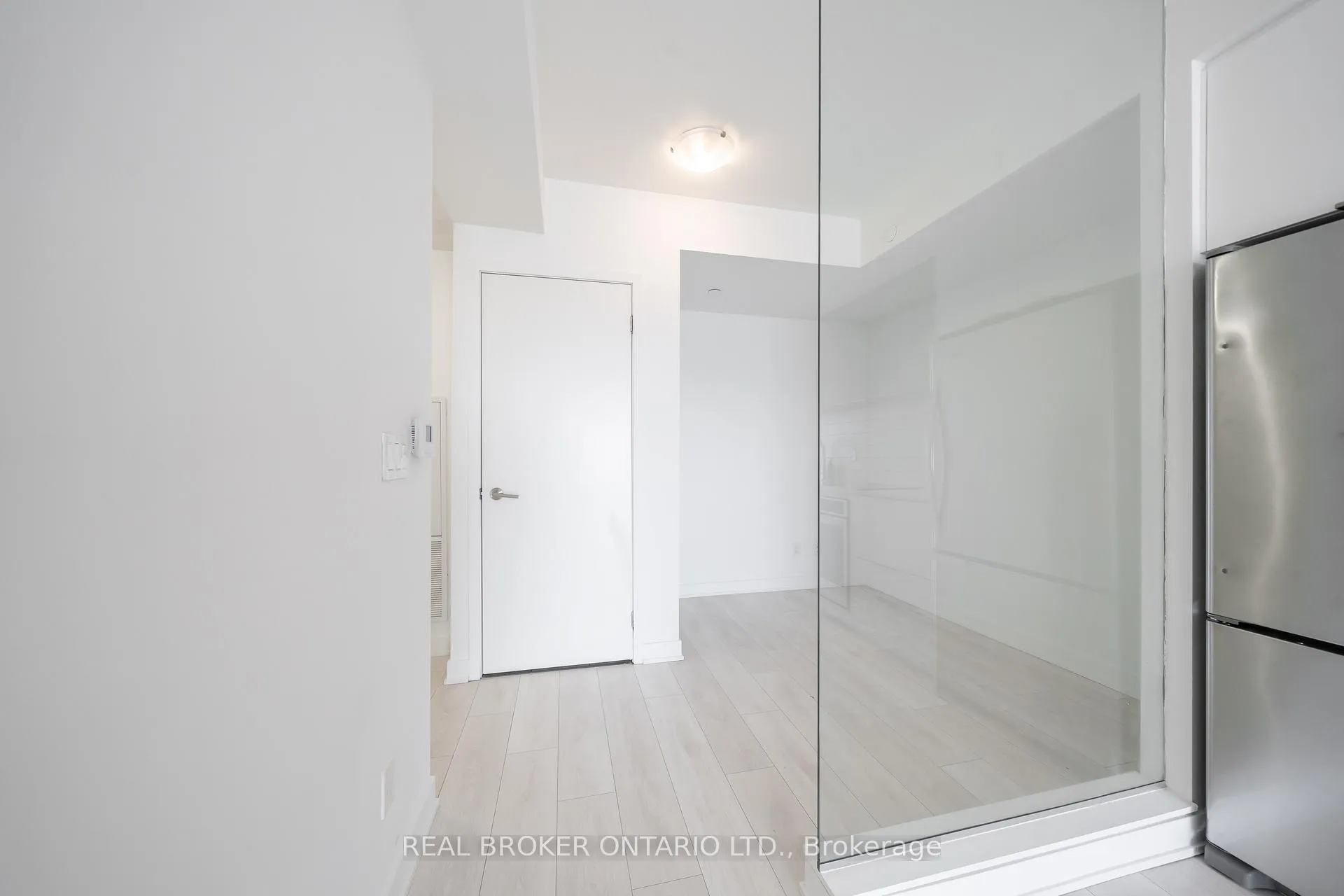 Photo 9 of Unit 1601, 6 Sonic Way, Toronto, Flemingdon Park — HOMEH