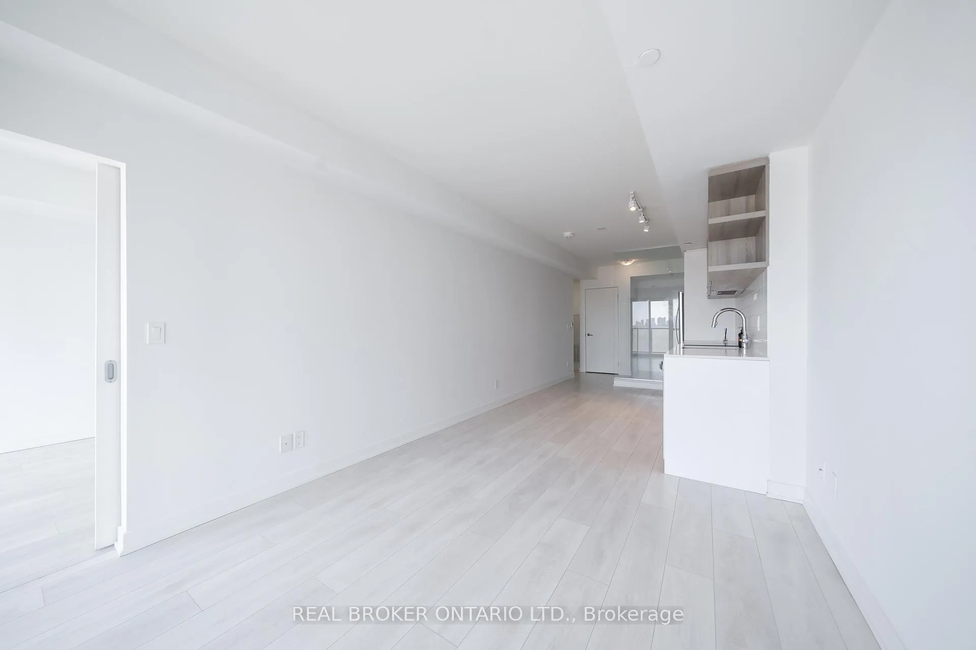 Photo 13 of Unit 1601, 6 Sonic Way, Toronto, Flemingdon Park — HOMEH