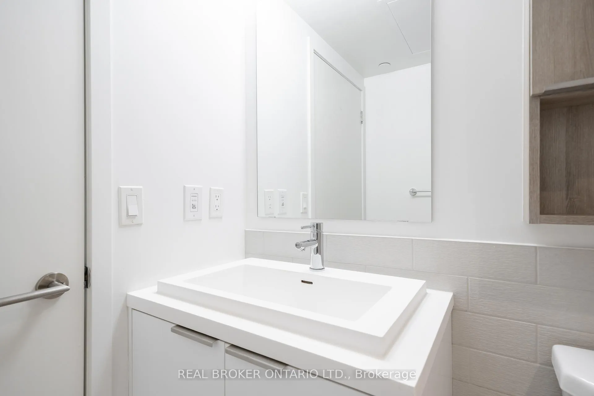 Photo 16 of Unit 1601, 6 Sonic Way, Toronto, Flemingdon Park — HOMEH