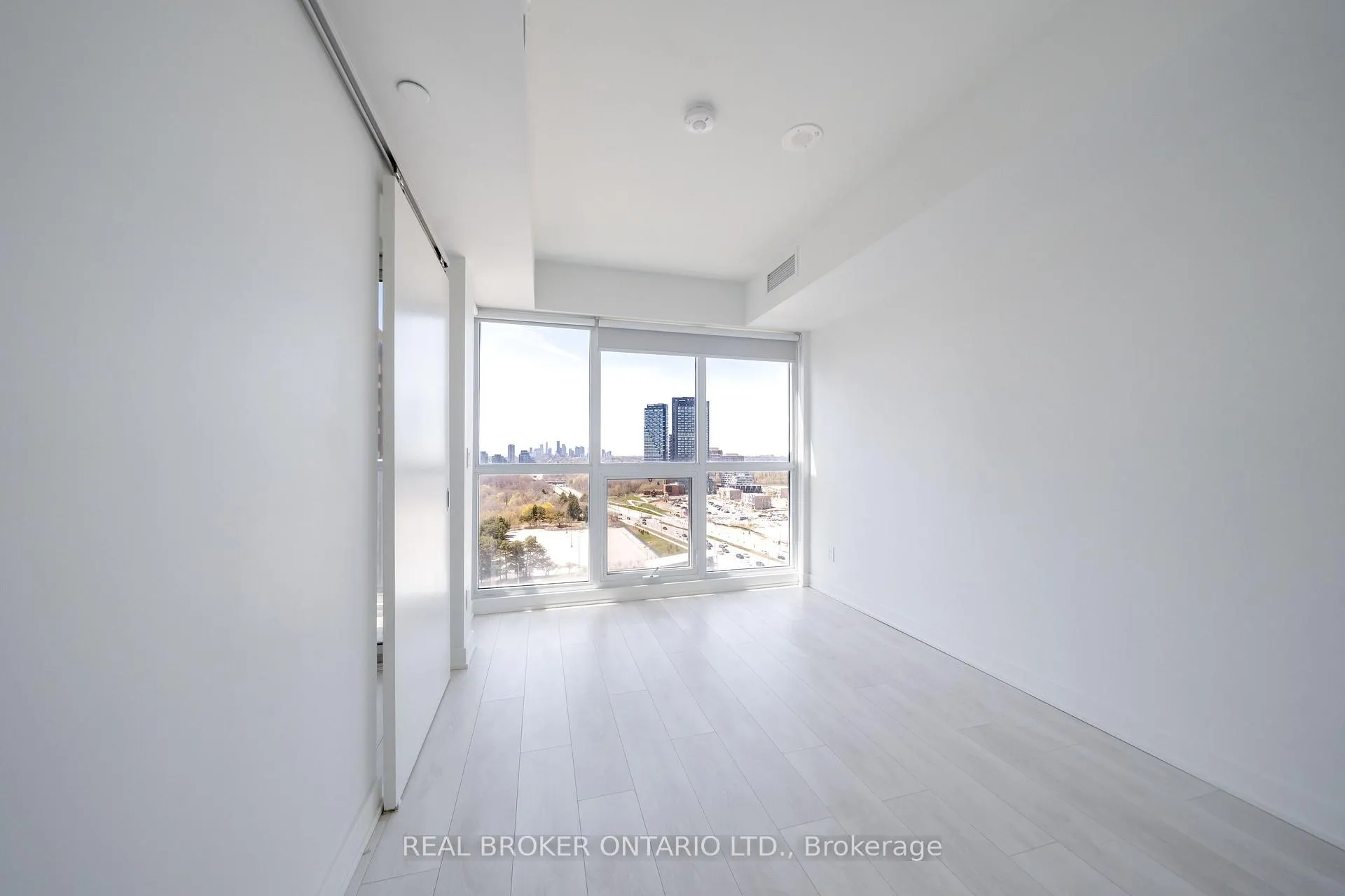 Photo 17 of Unit 1601, 6 Sonic Way, Toronto, Flemingdon Park — HOMEH