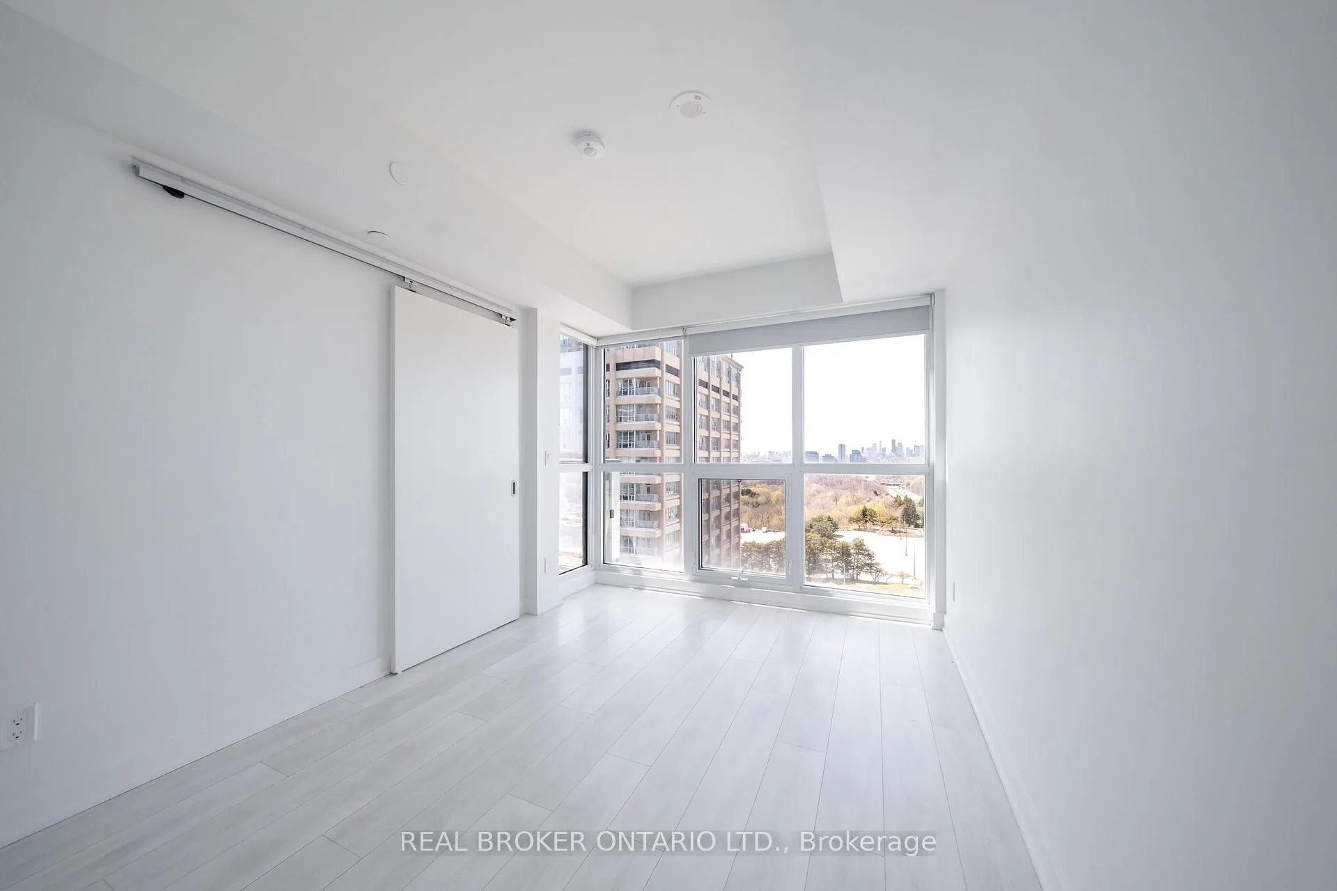 Photo 18 of Unit 1601, 6 Sonic Way, Toronto, Flemingdon Park — HOMEH