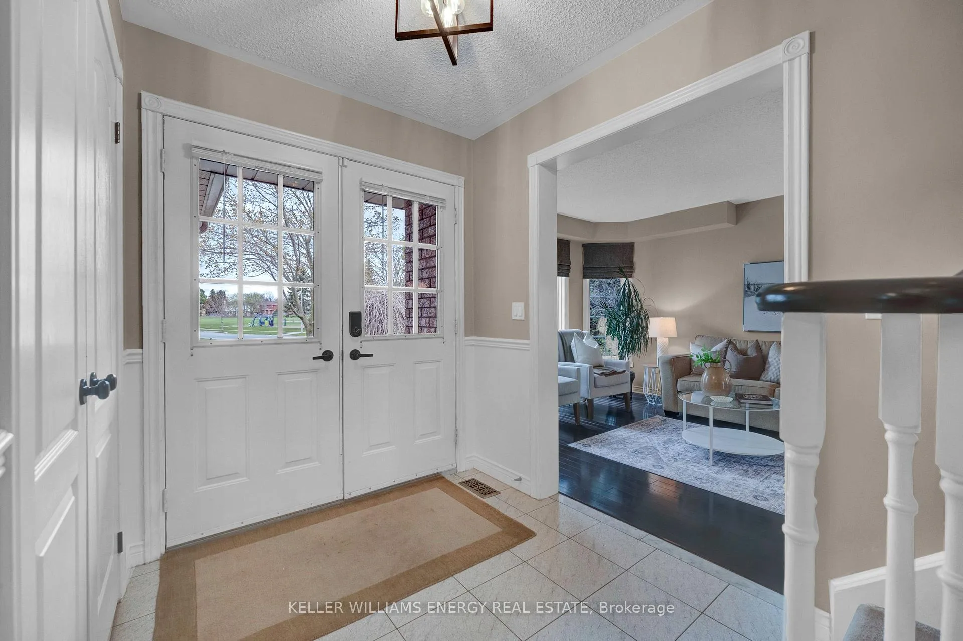 Photo 5 of 5 Snowden Court, Clarington, Newcastle — HOMEH