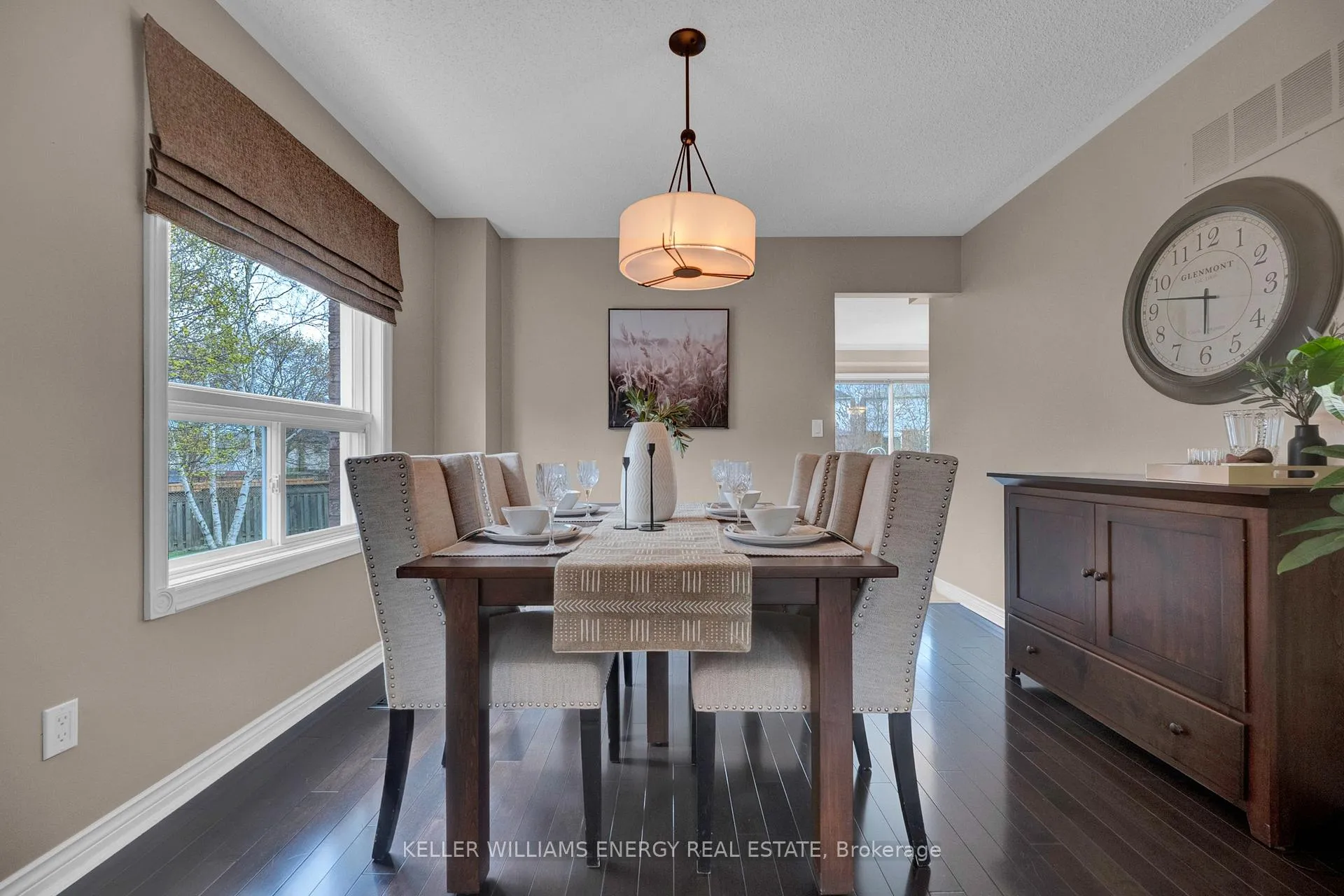 Photo 10 of 5 Snowden Court, Clarington, Newcastle — HOMEH