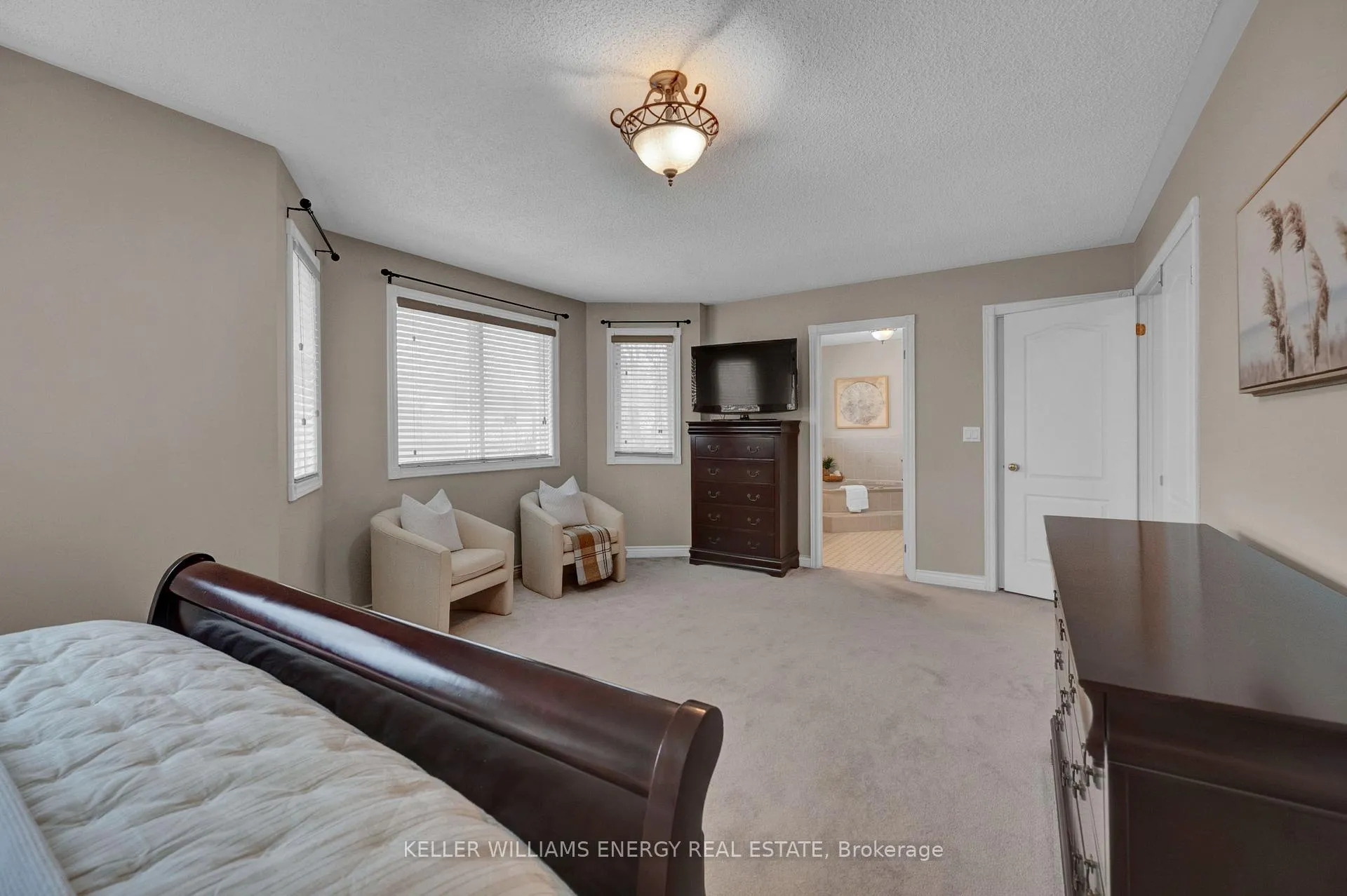 Photo 26 of 5 Snowden Court, Clarington, Newcastle — HOMEH