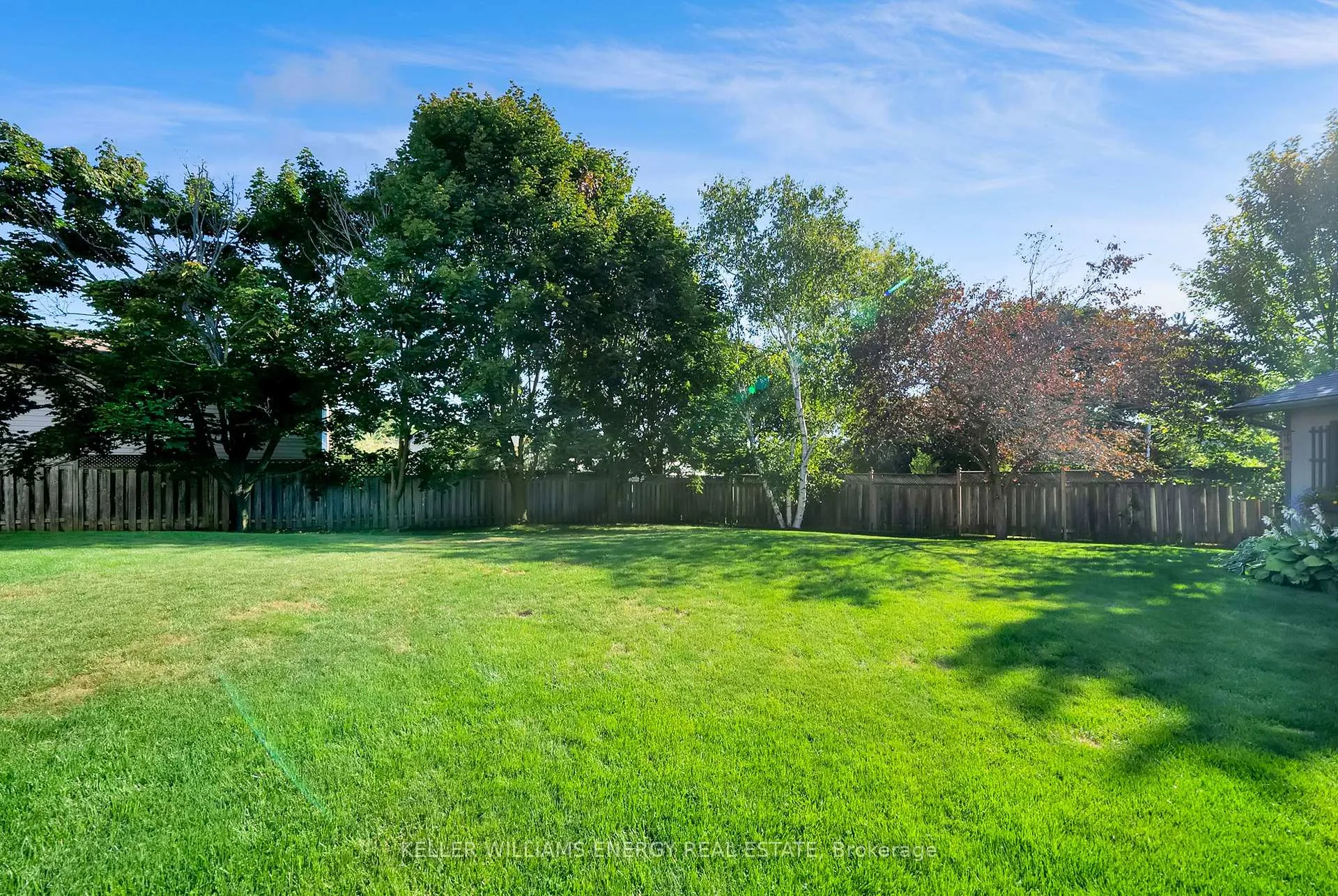 Photo 44 of 5 Snowden Court, Clarington, Newcastle — HOMEH