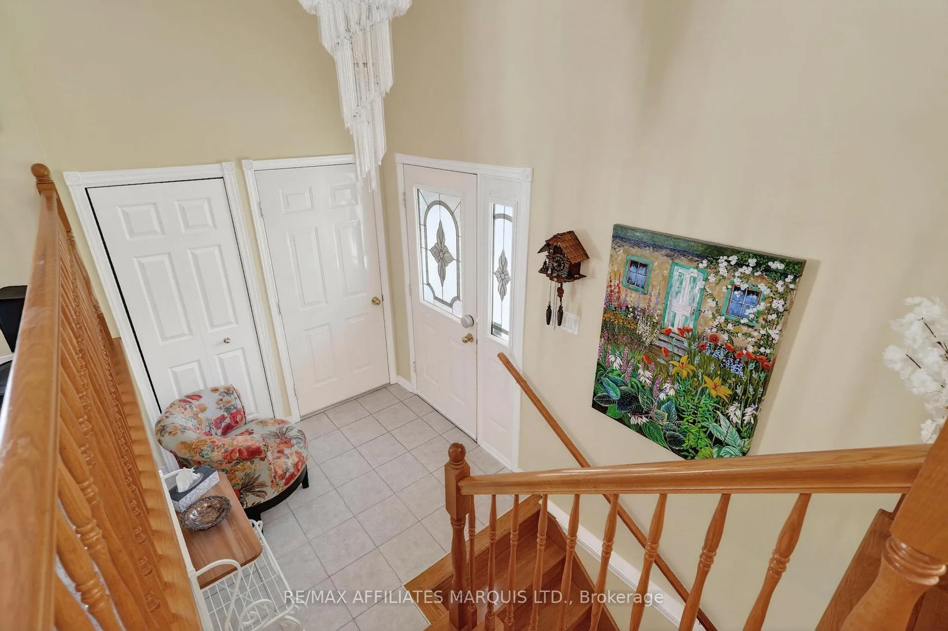 Photo 3 of 576 Joanne Crescent, Cornwall, Cornwall — HOMEH