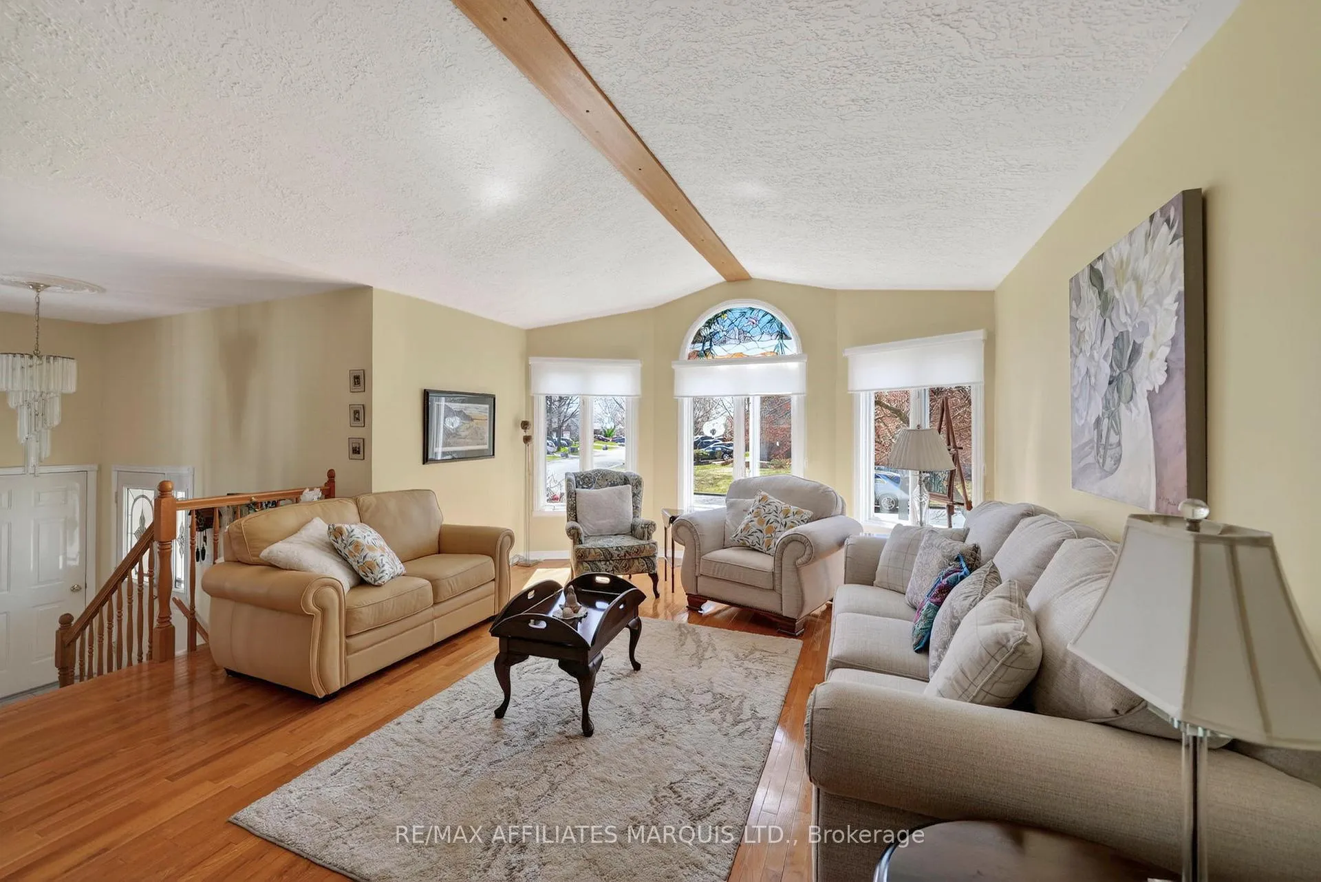 Photo 5 of 576 Joanne Crescent, Cornwall, Cornwall — HOMEH