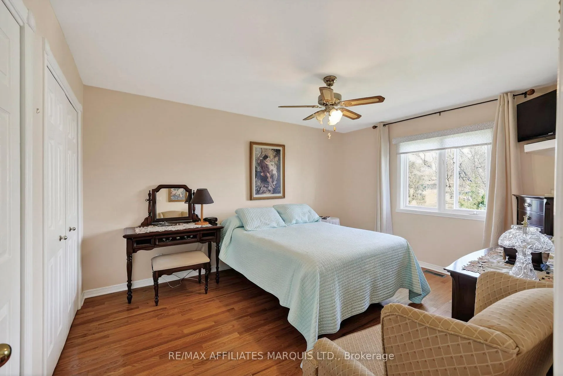 Photo 20 of 576 Joanne Crescent, Cornwall, Cornwall — HOMEH