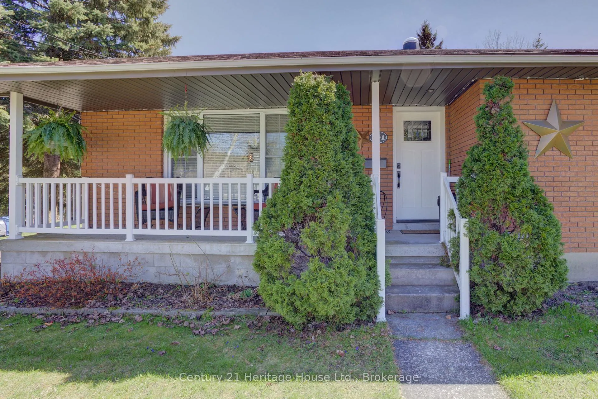 Photo 5 of 491 George Street E, West Grey — HOMEH