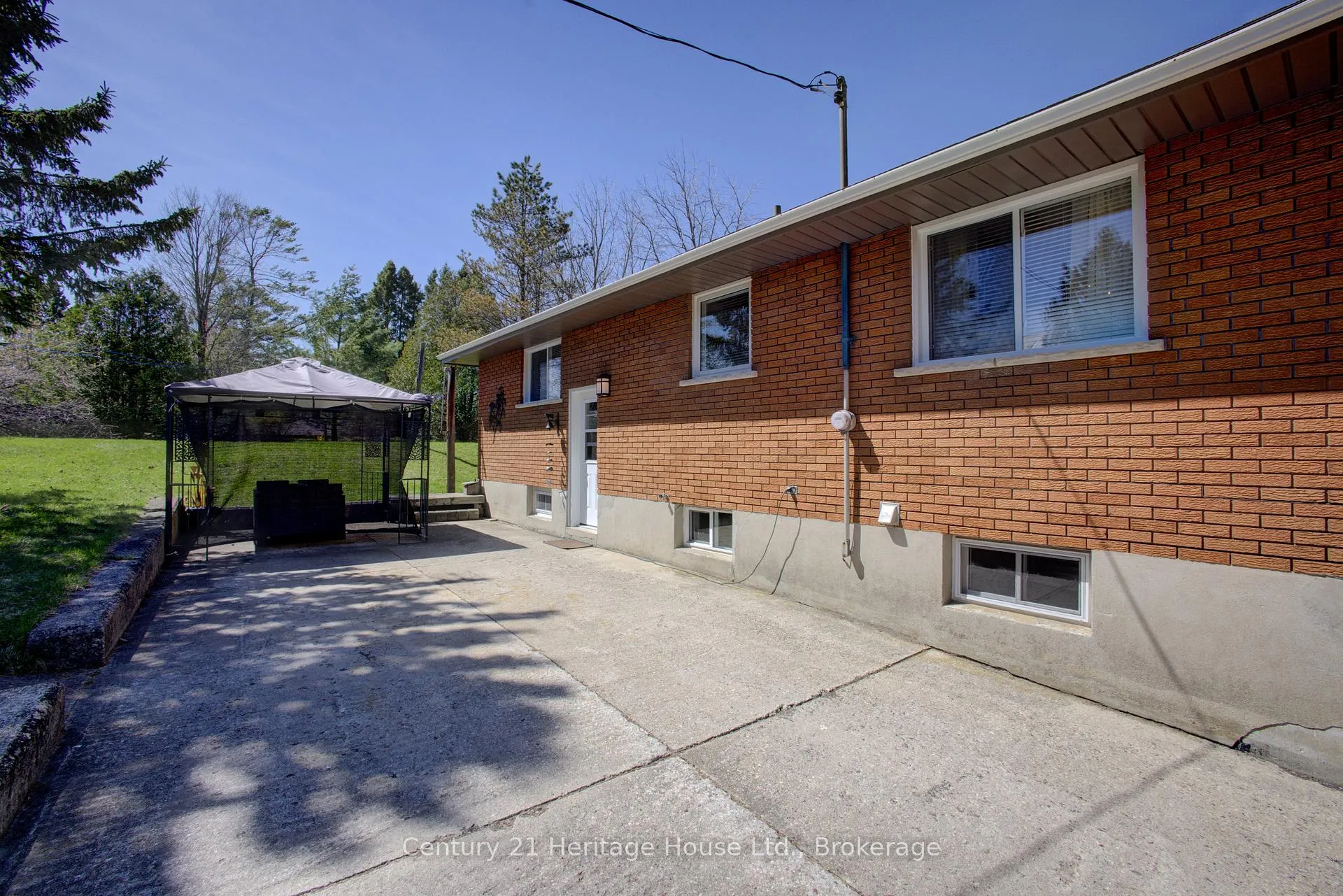 Photo 36 of 491 George Street E, West Grey — HOMEH