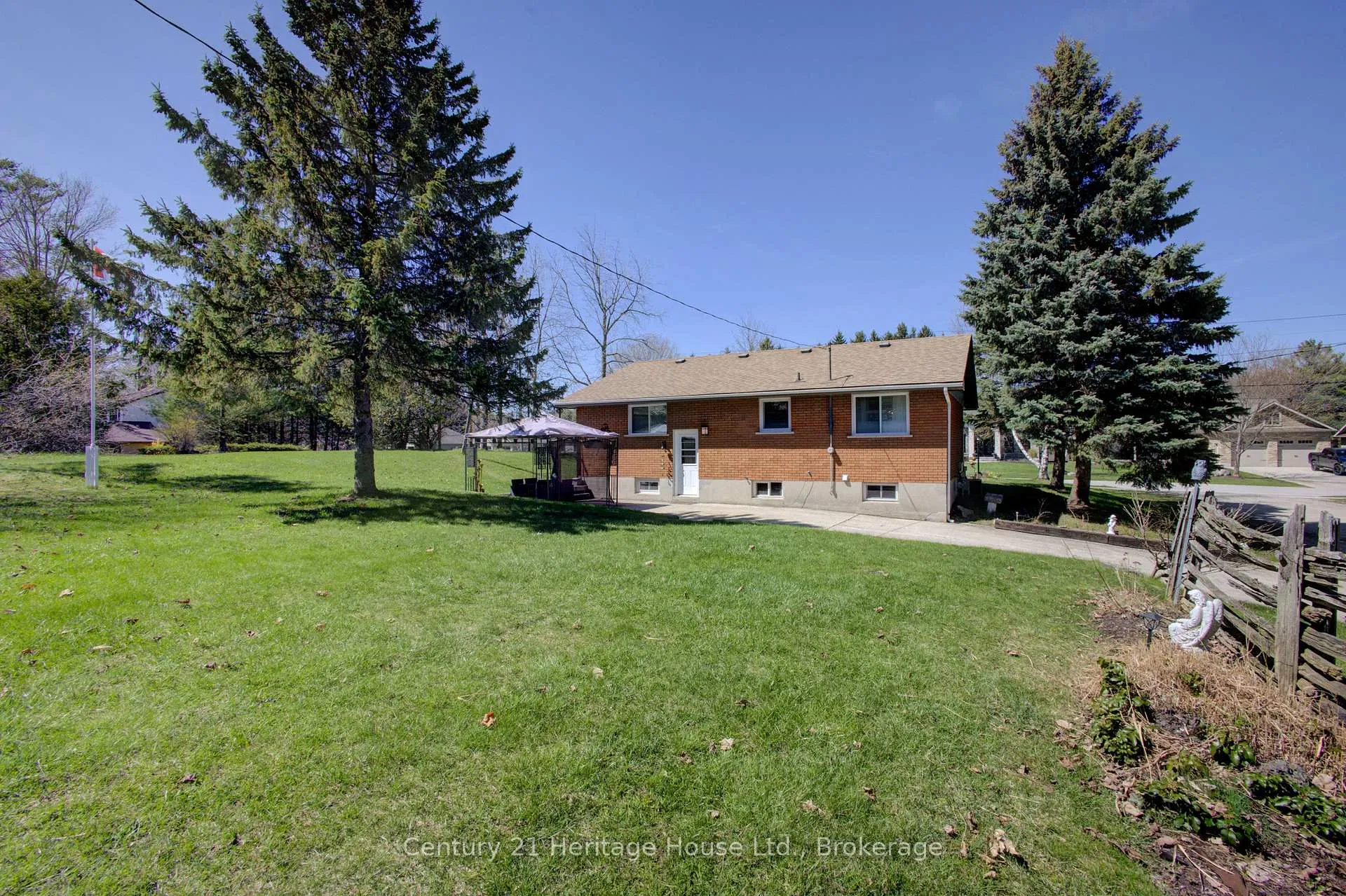 Photo 37 of 491 George Street E, West Grey — HOMEH