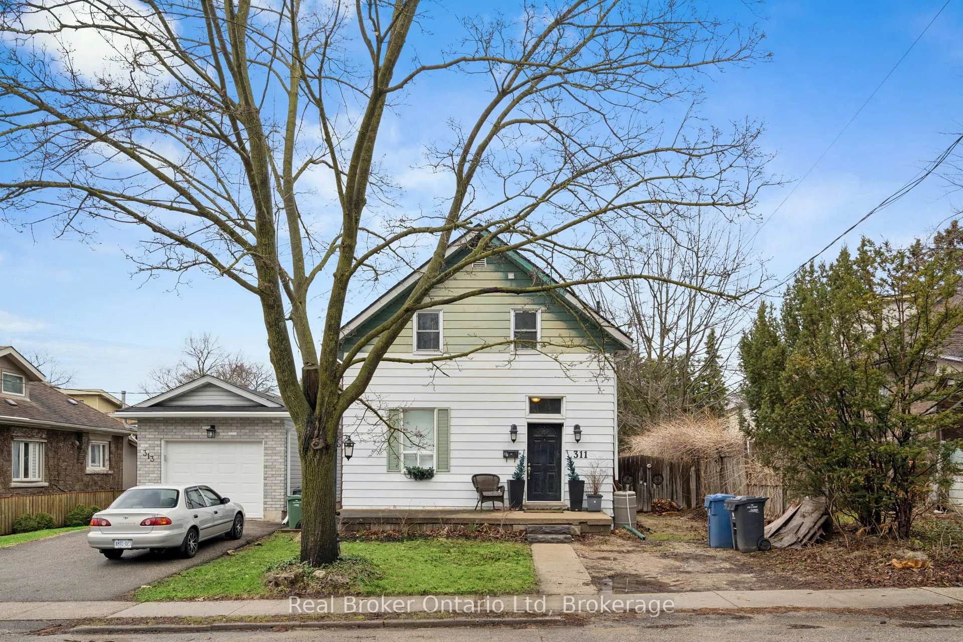 Photo 5 of 311 suffolk Street W, Guelph, Junction/Onward Willow — HOMEH