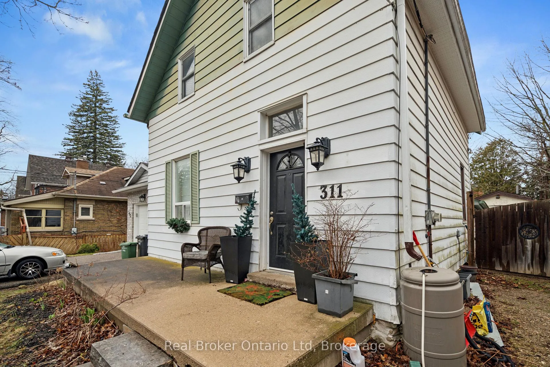 Photo 7 of 311 suffolk Street W, Guelph, Junction/Onward Willow — HOMEH