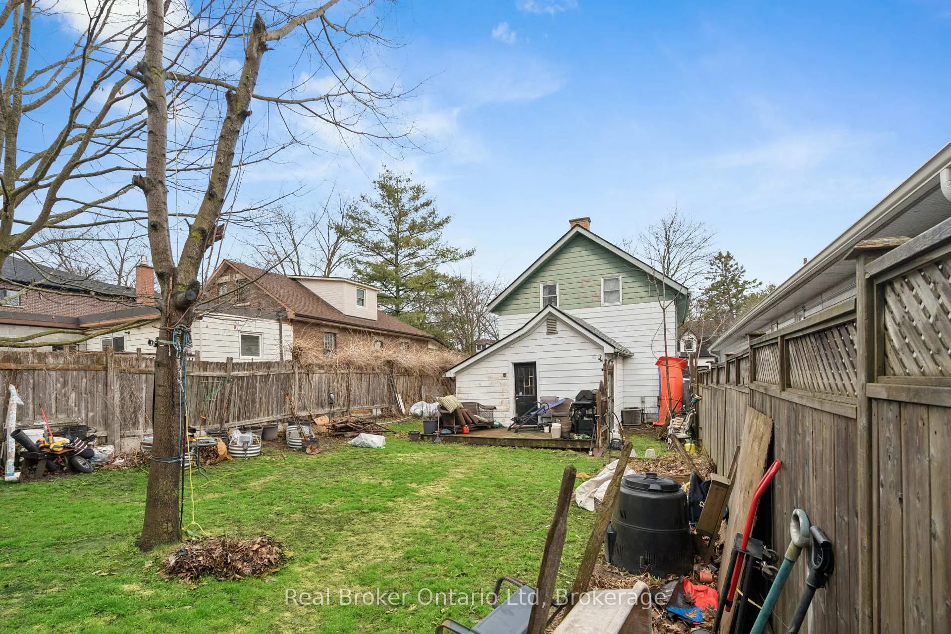 Photo 13 of 311 suffolk Street W, Guelph, Junction/Onward Willow — HOMEH