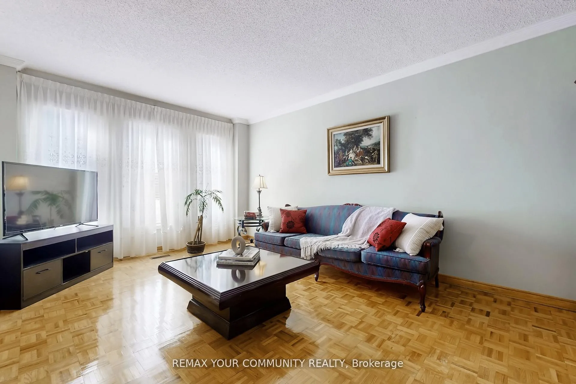 Photo 20 of 142 Waterside Crescent, Vaughan, Maple — HOMEH