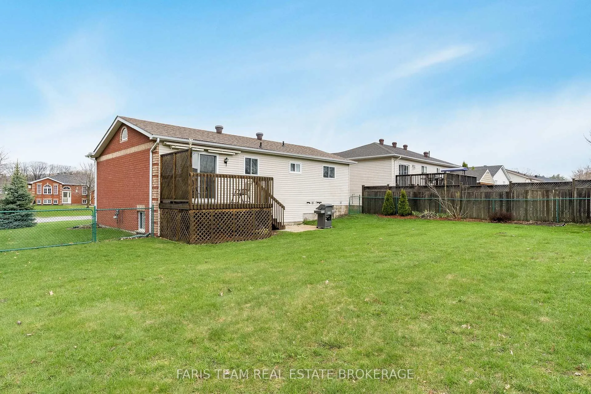 Photo 36 of 2 Sheffcote Street, Penetanguishene — HOMEH