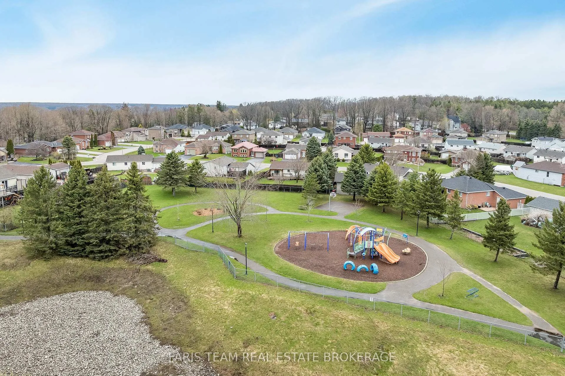 Photo 43 of 2 Sheffcote Street, Penetanguishene — HOMEH