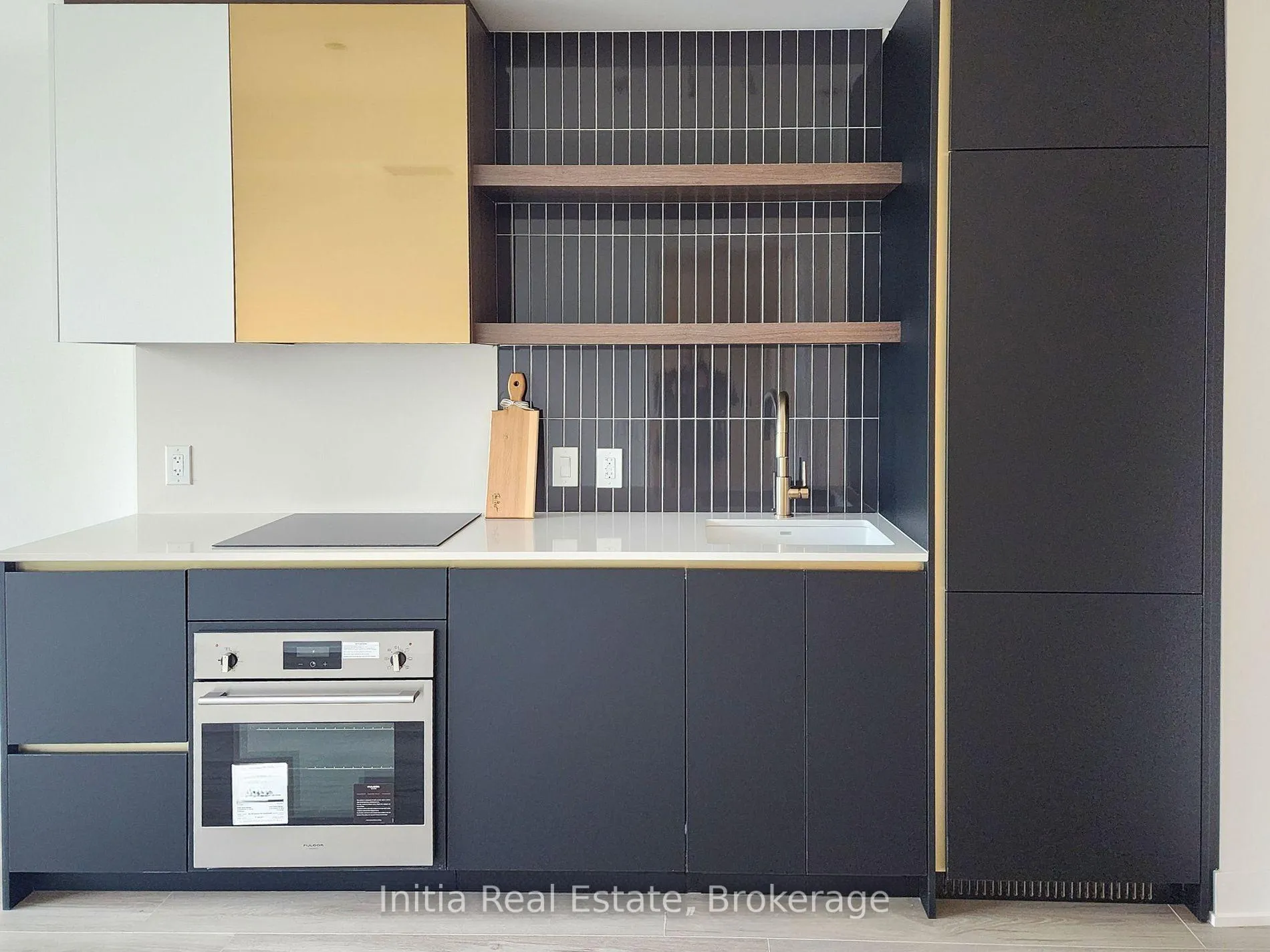 Photo 4 of Unit 508, 1285 Queen Street E, Toronto, Greenwood-Coxwell — HOMEH