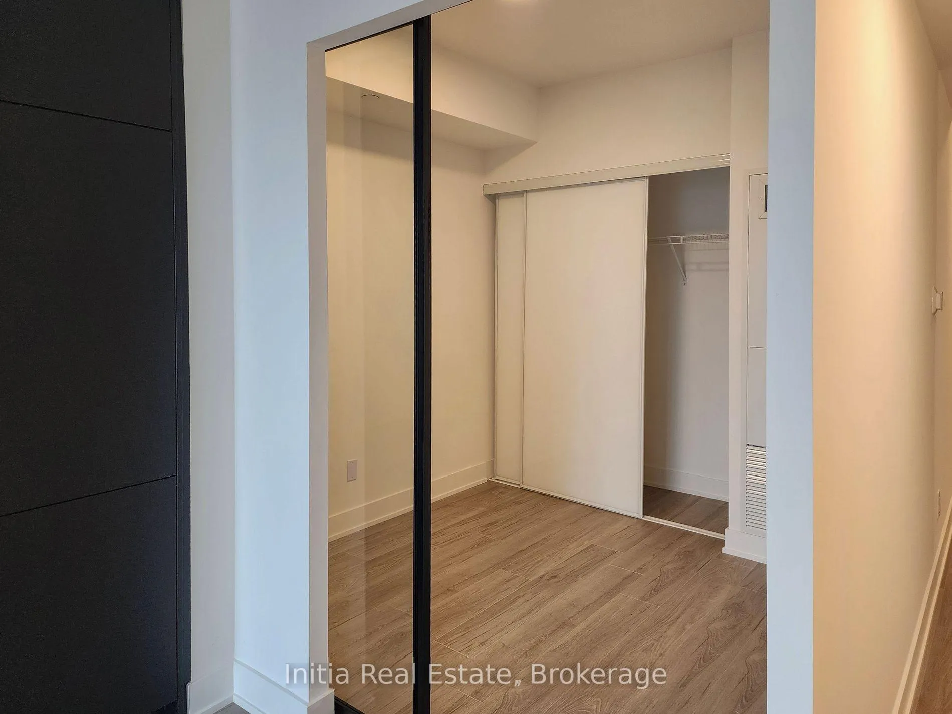 Photo 10 of Unit 508, 1285 Queen Street E, Toronto, Greenwood-Coxwell — HOMEH