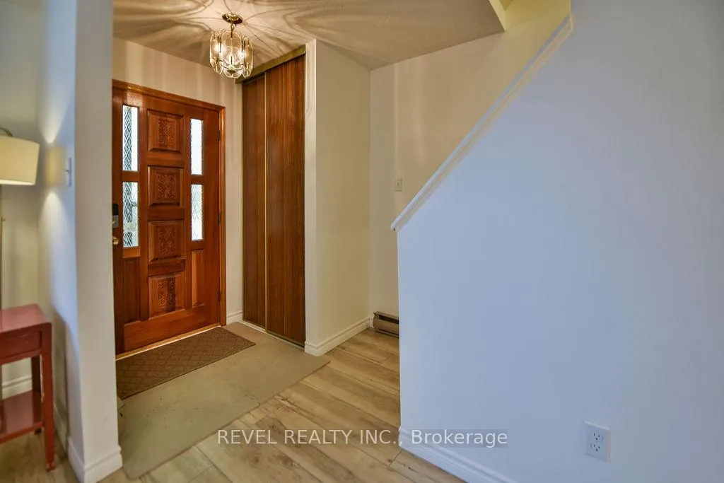 Photo 3 of 753 McClinton Drive, Timmins, TNW - Riverpark — HOMEH