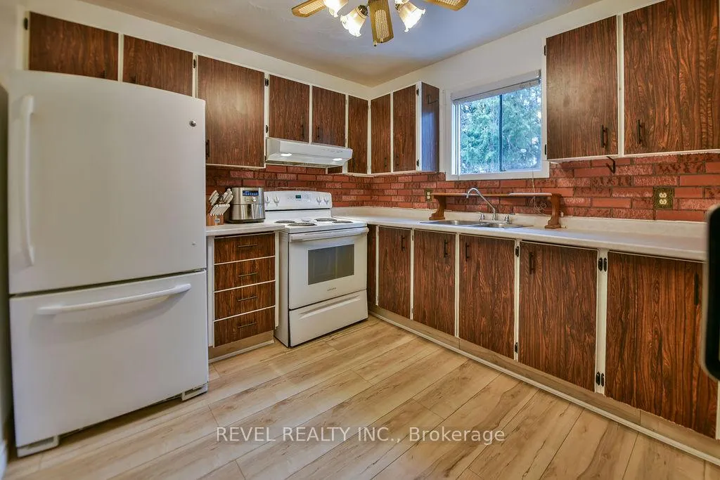 Photo 11 of 753 McClinton Drive, Timmins, TNW - Riverpark — HOMEH