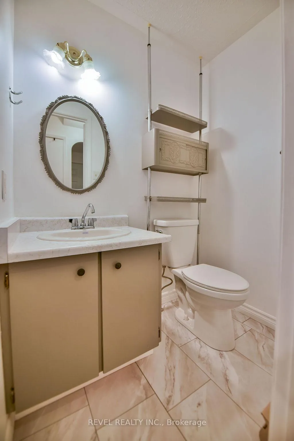 Photo 17 of 753 McClinton Drive, Timmins, TNW - Riverpark — HOMEH