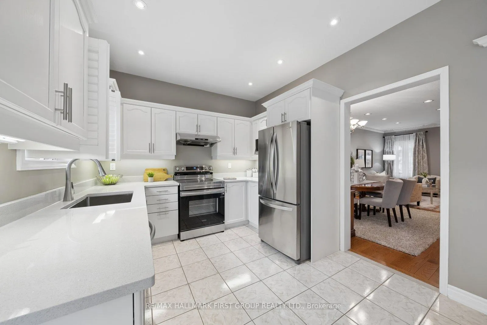 Photo 12 of 1768 White Cedar Drive, Pickering, Amberlea — HOMEH