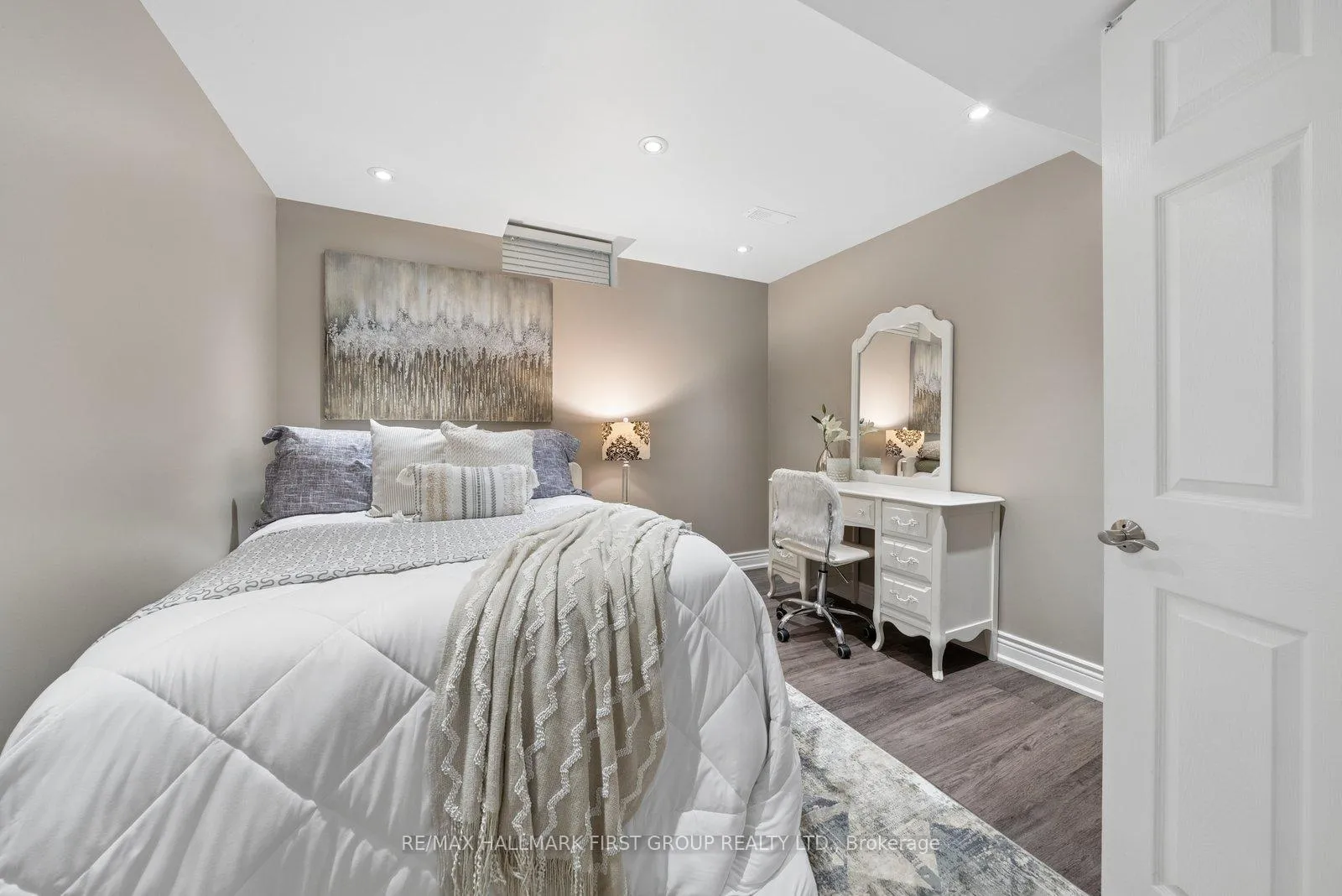 Photo 36 of 1768 White Cedar Drive, Pickering, Amberlea — HOMEH